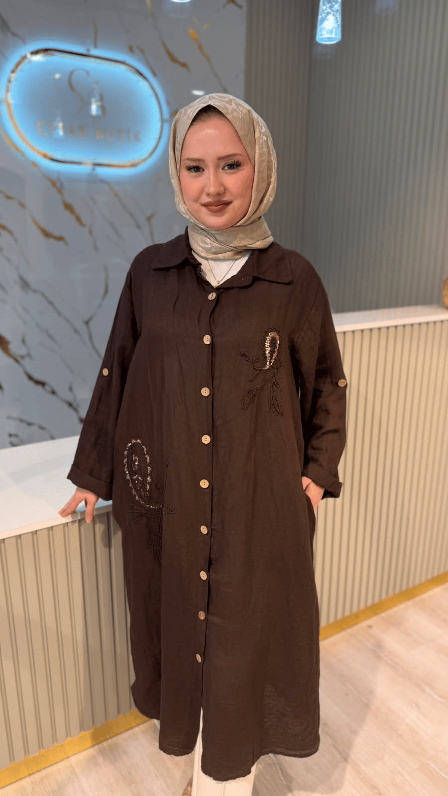 İTHAL 807 NAKIŞ PUL DETAYLI GÖMLEK KAP - KAHVE
