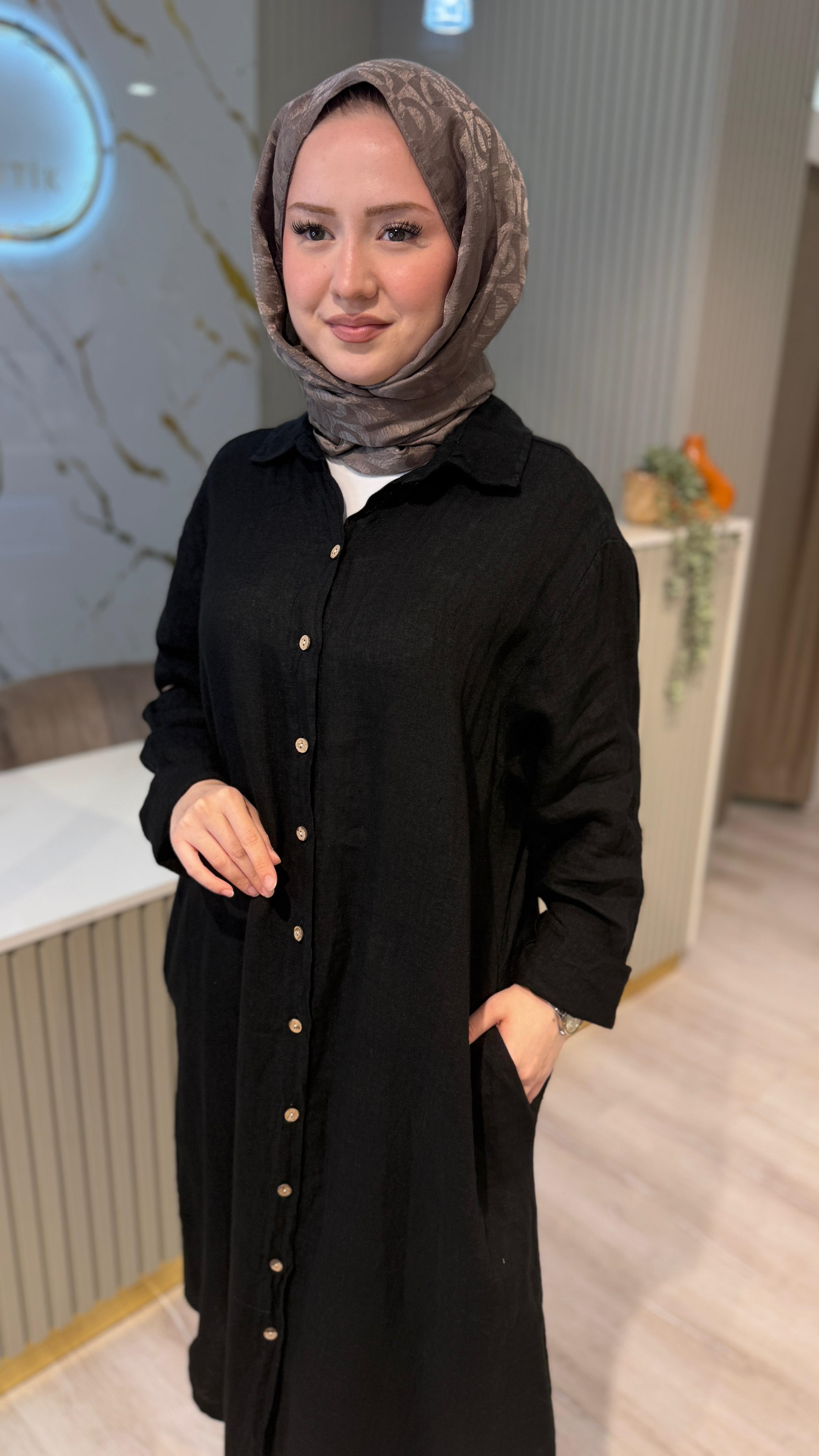 İTHAL 815 BASİC UZUN GÖMLEK- SİYAH