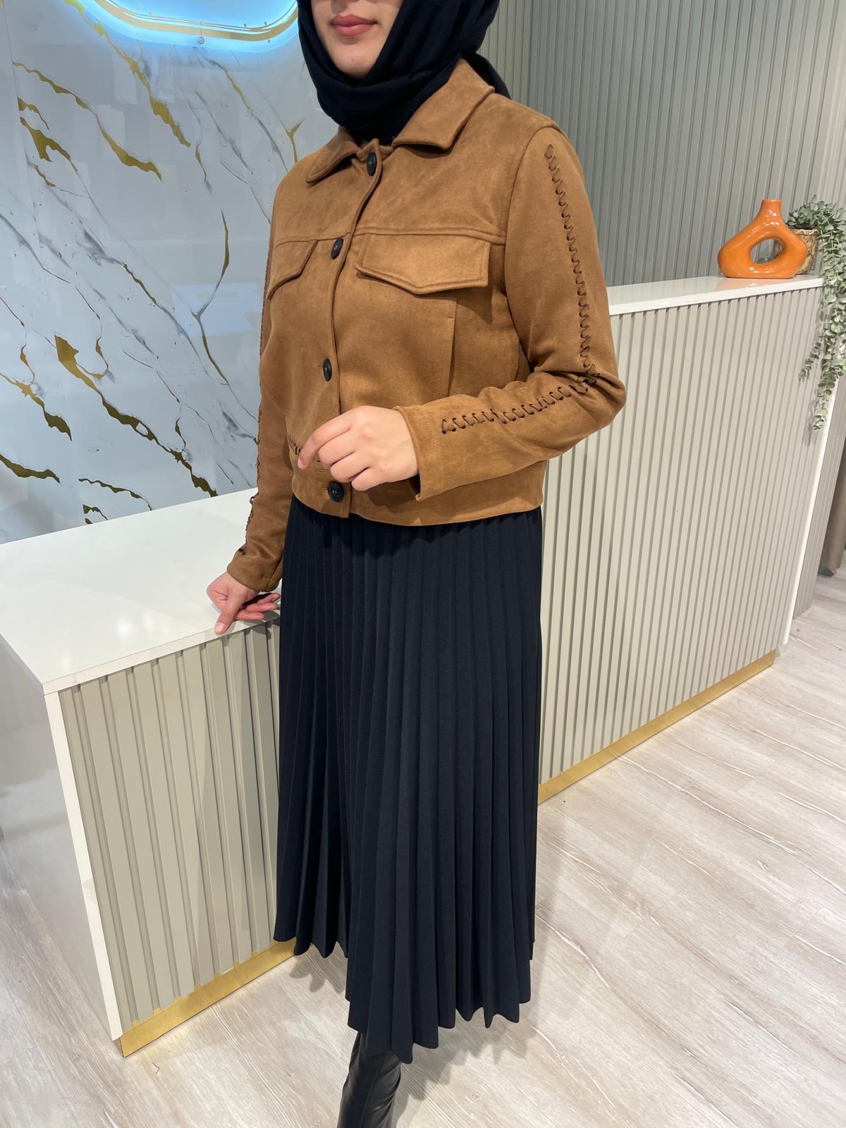 KB 0066 ÖRGÜ DETAYLI CEPLİ KISA SÜET CEKET-TABA