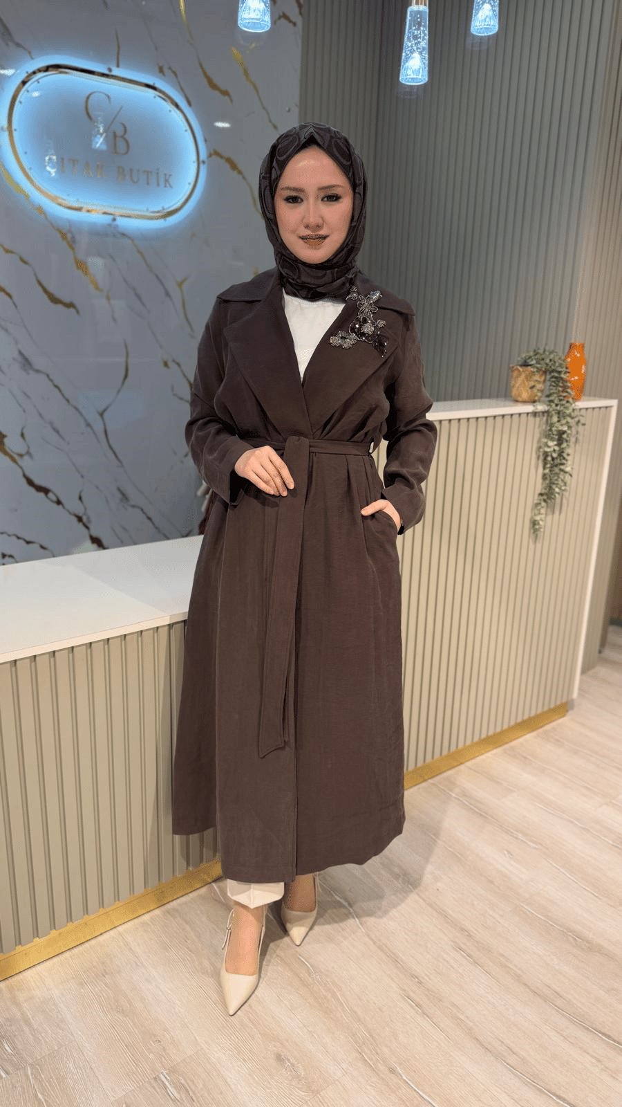 NÇ 26707 İŞLEME DETAY KAP - KAHVERENGİ