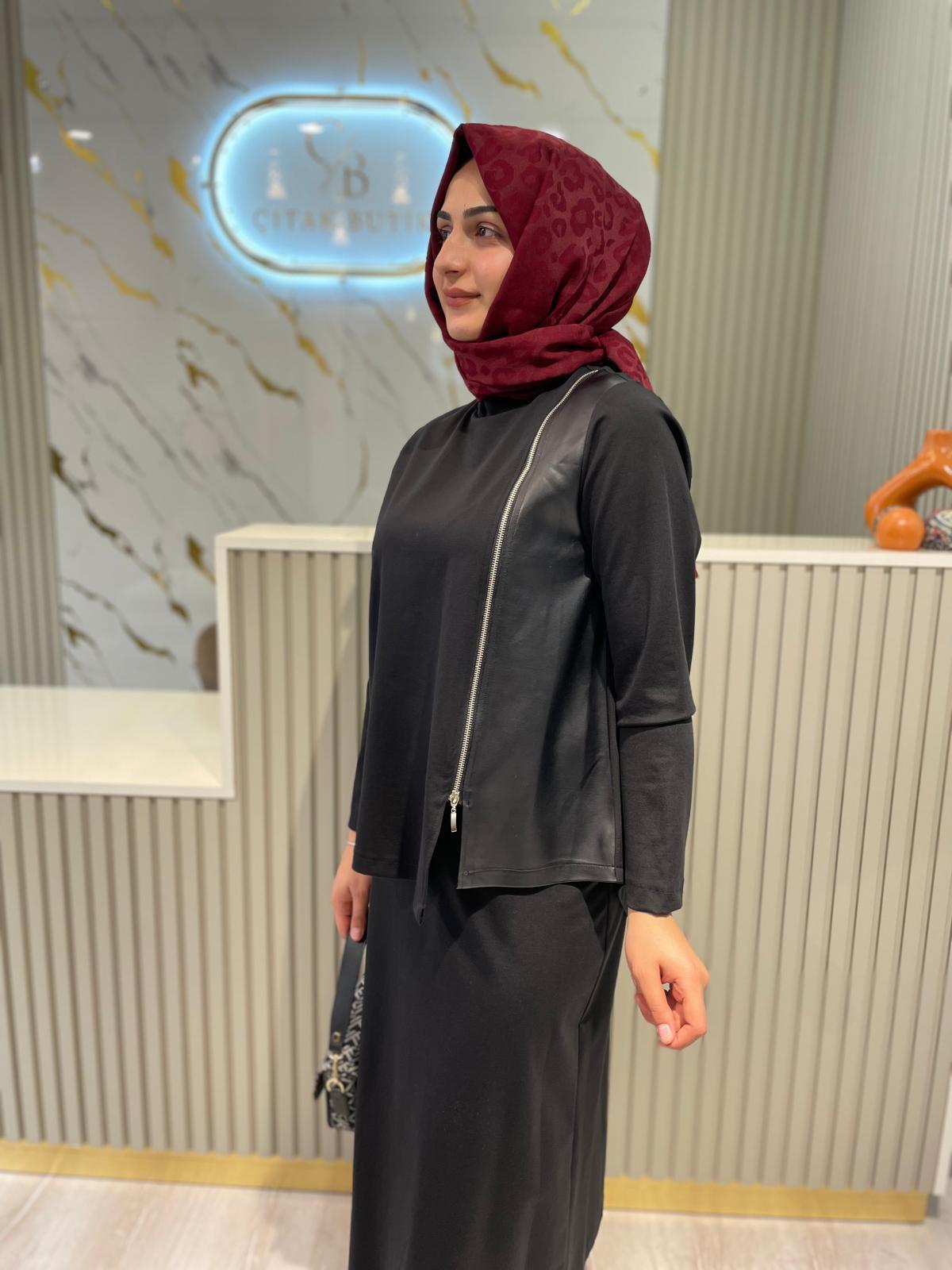 NURCAN ÇETİN 25515 FERMUAR DETAY ETEKLİ TAKIM-SİYAH