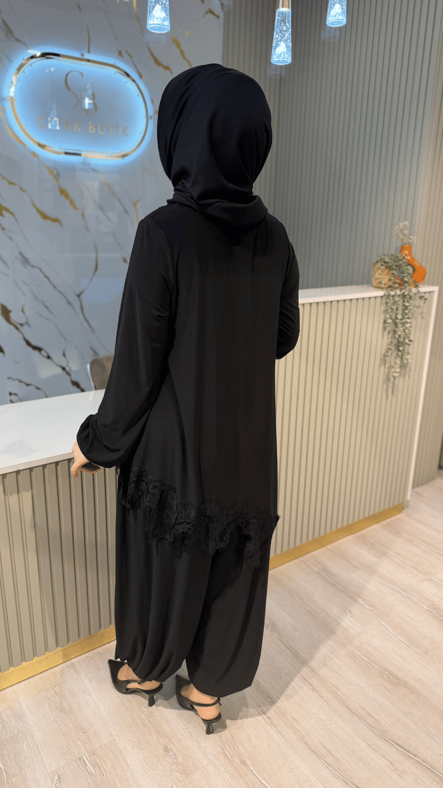 NURCAN ÇETİN 26560 DANTEL DETAY TAKIM-SİYAH
