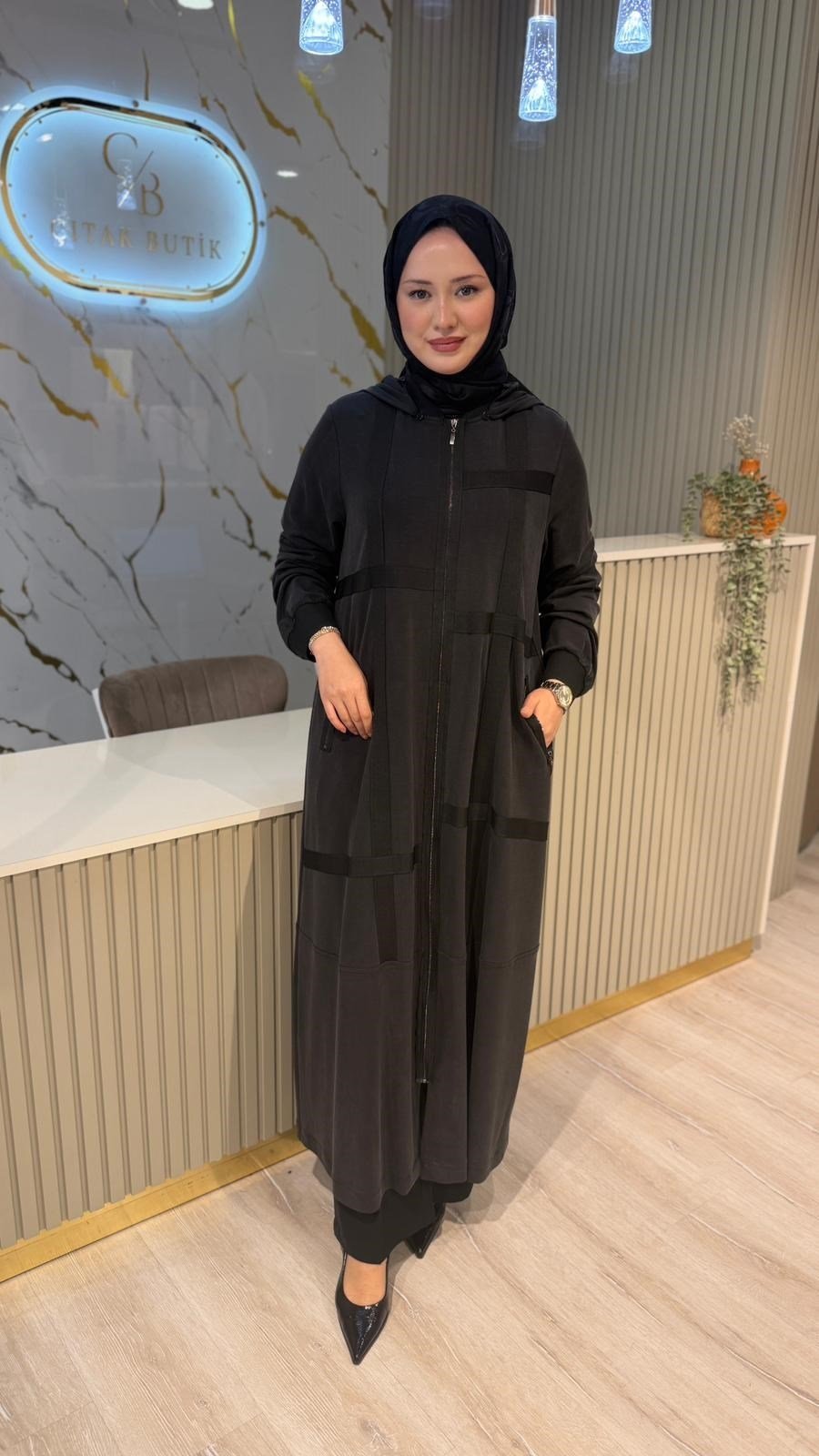 NURCAN ÇETİN 26919 FERACE-SİYAH