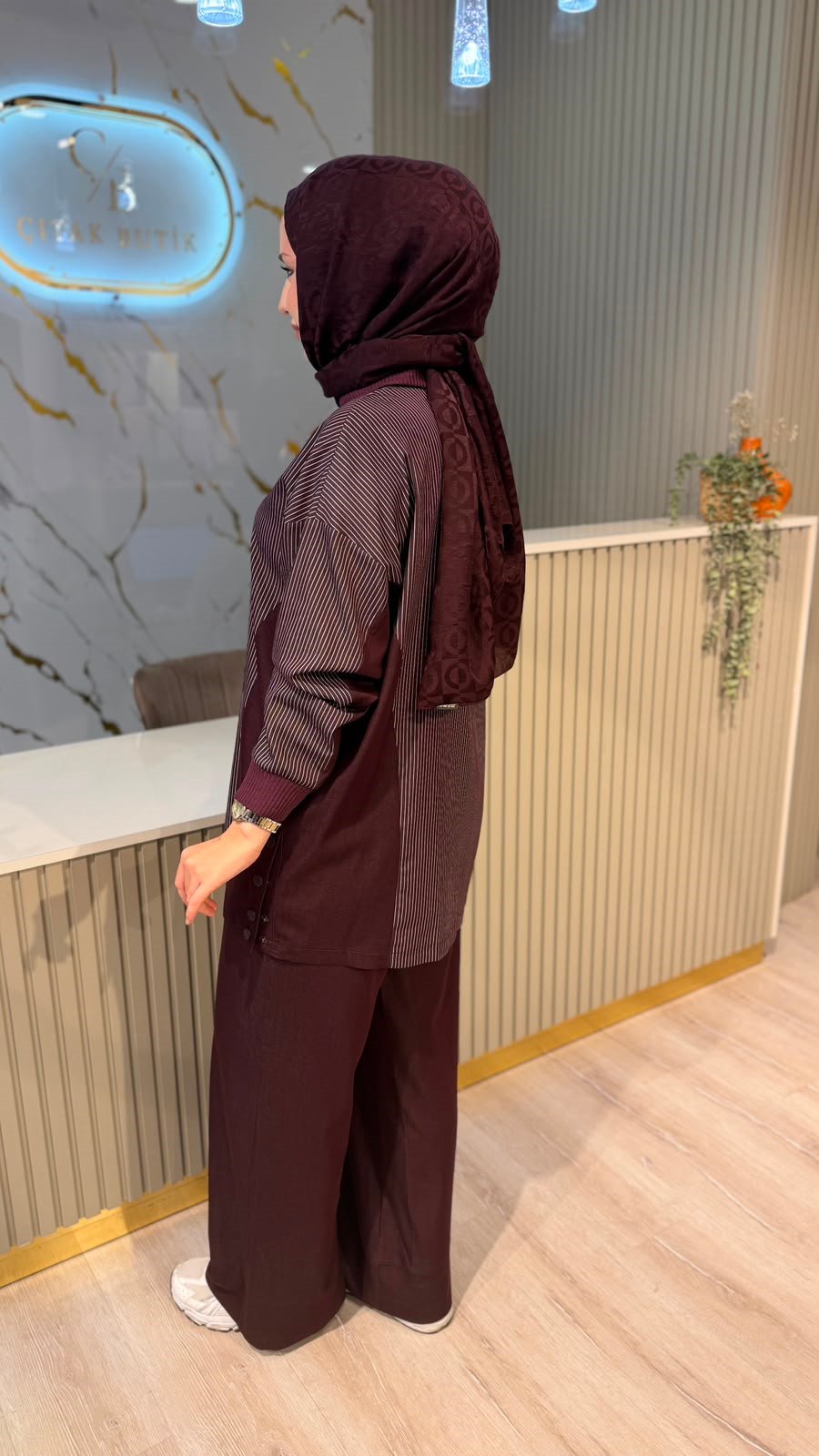 NUSS 01040 ÇİZGİ DETAY TAKIM - MÜRDÜM