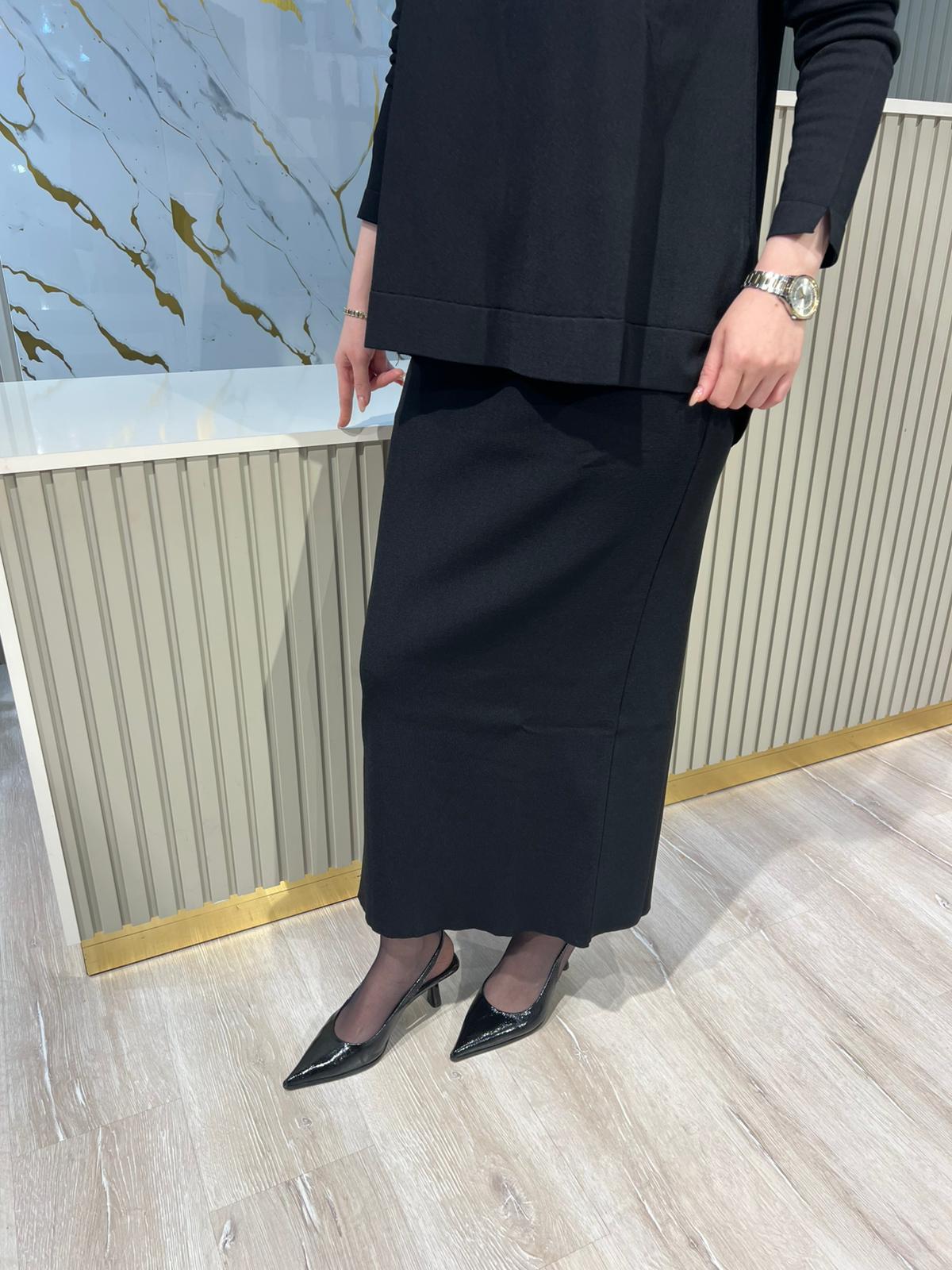 NUSS 013 MERSERİZE ETEK-SİYAH