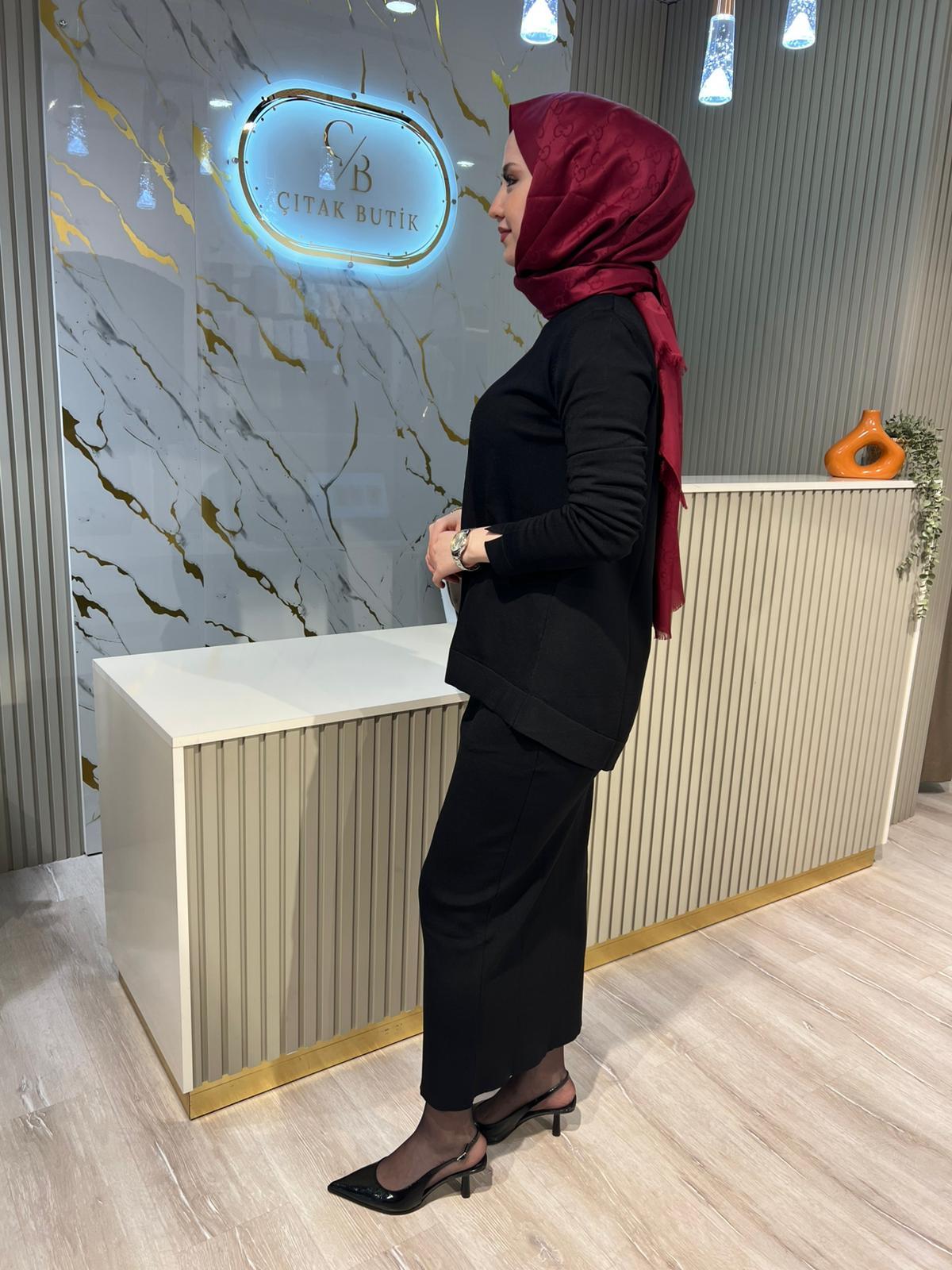 NUSS 013 MERSERİZE ETEK-SİYAH