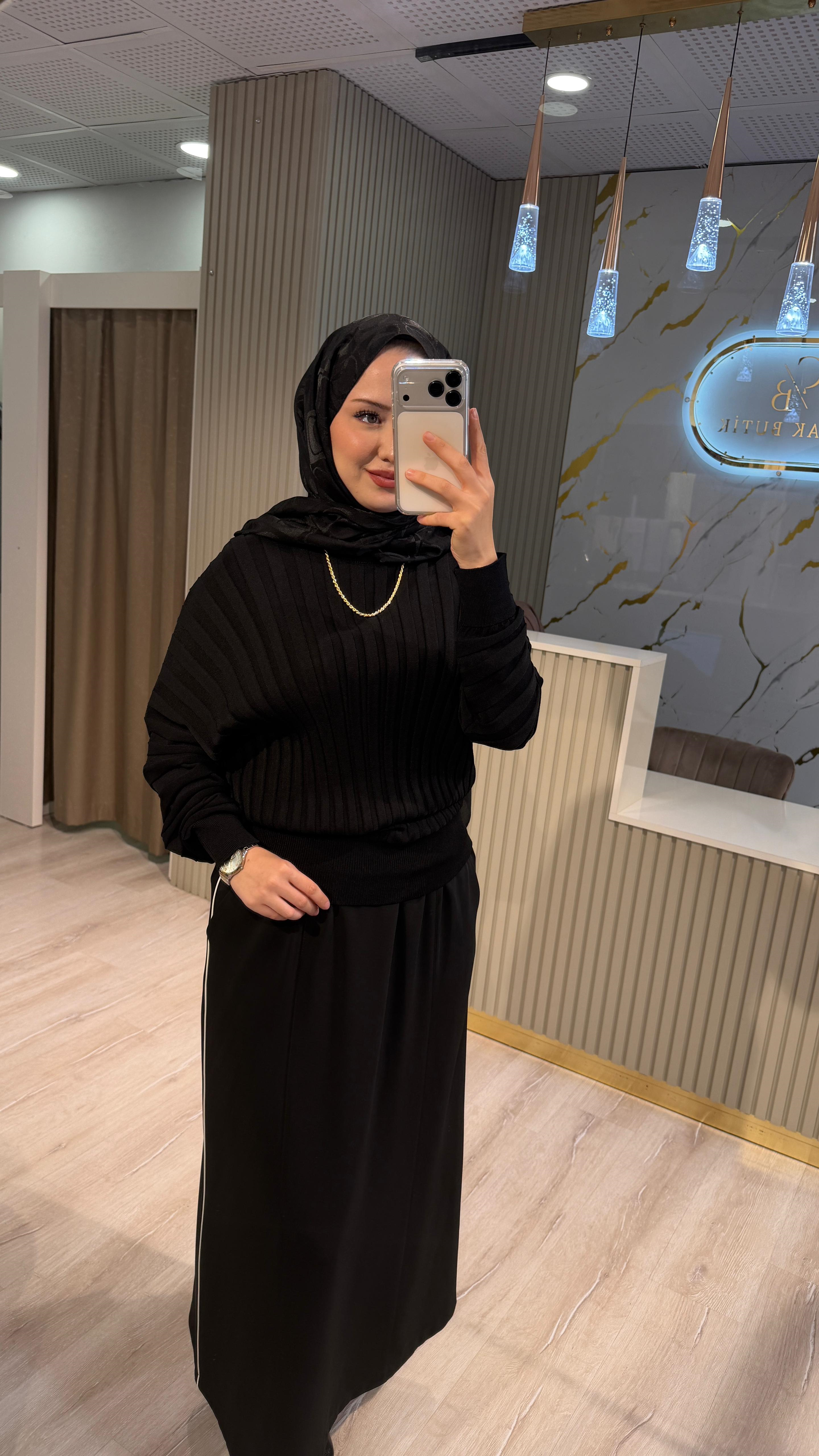 NUSS 202 MERSERİZE BLUZ - SİYAH