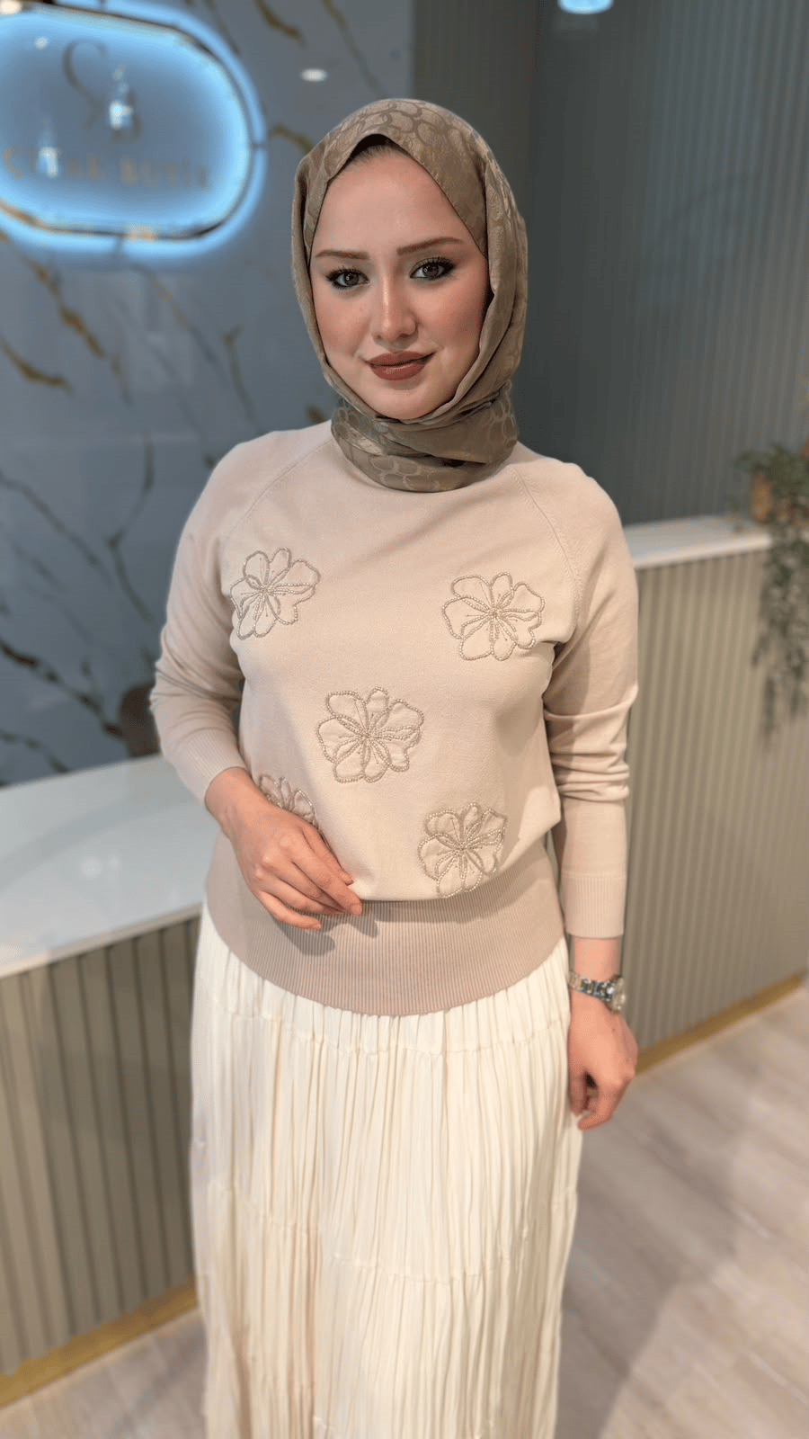 NUSS 204 BONCUK DETAYLI BLUZ- BEJ