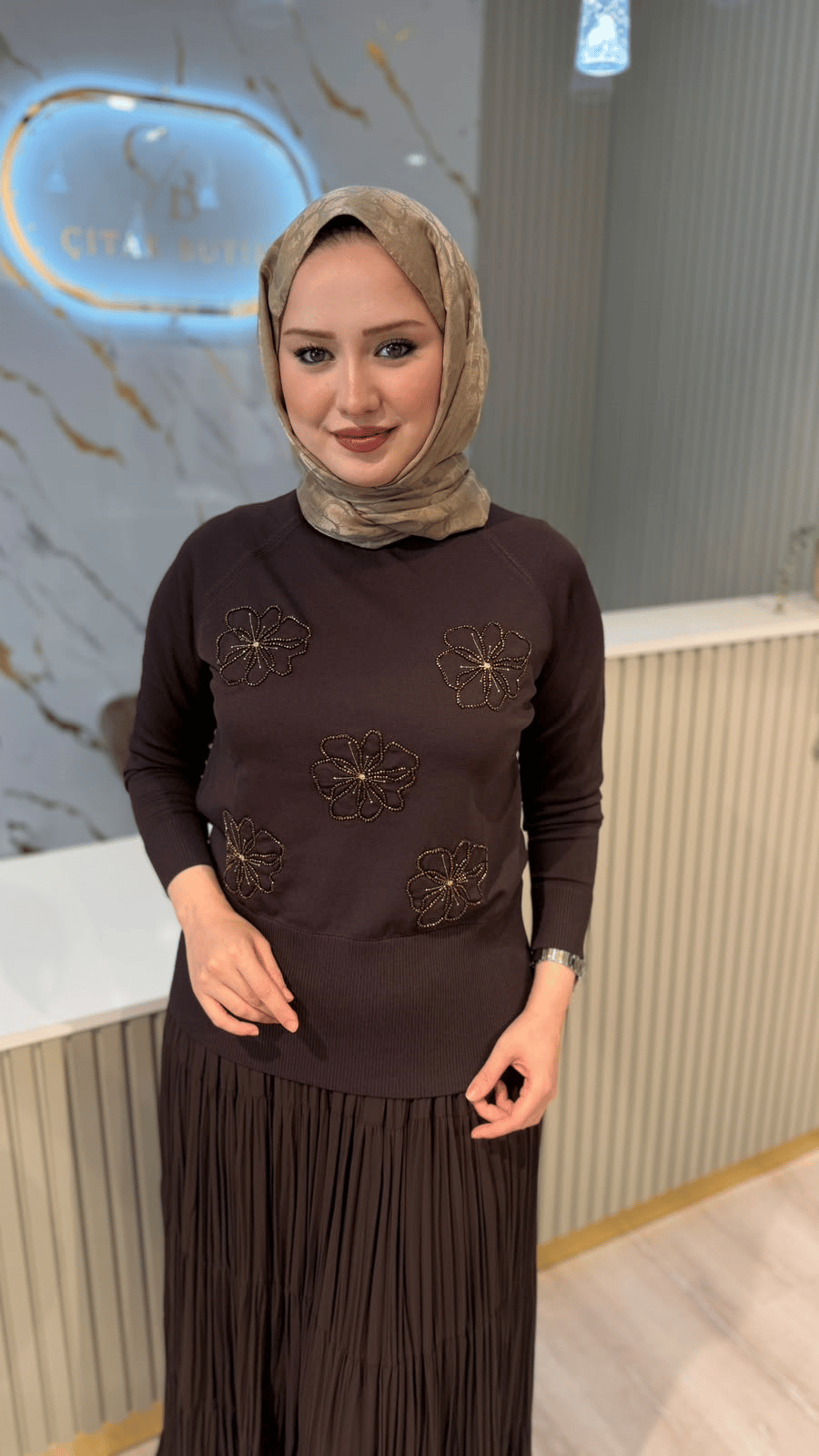 NUSS 204 BONCUK DETAYLI BLUZ- KAHVE