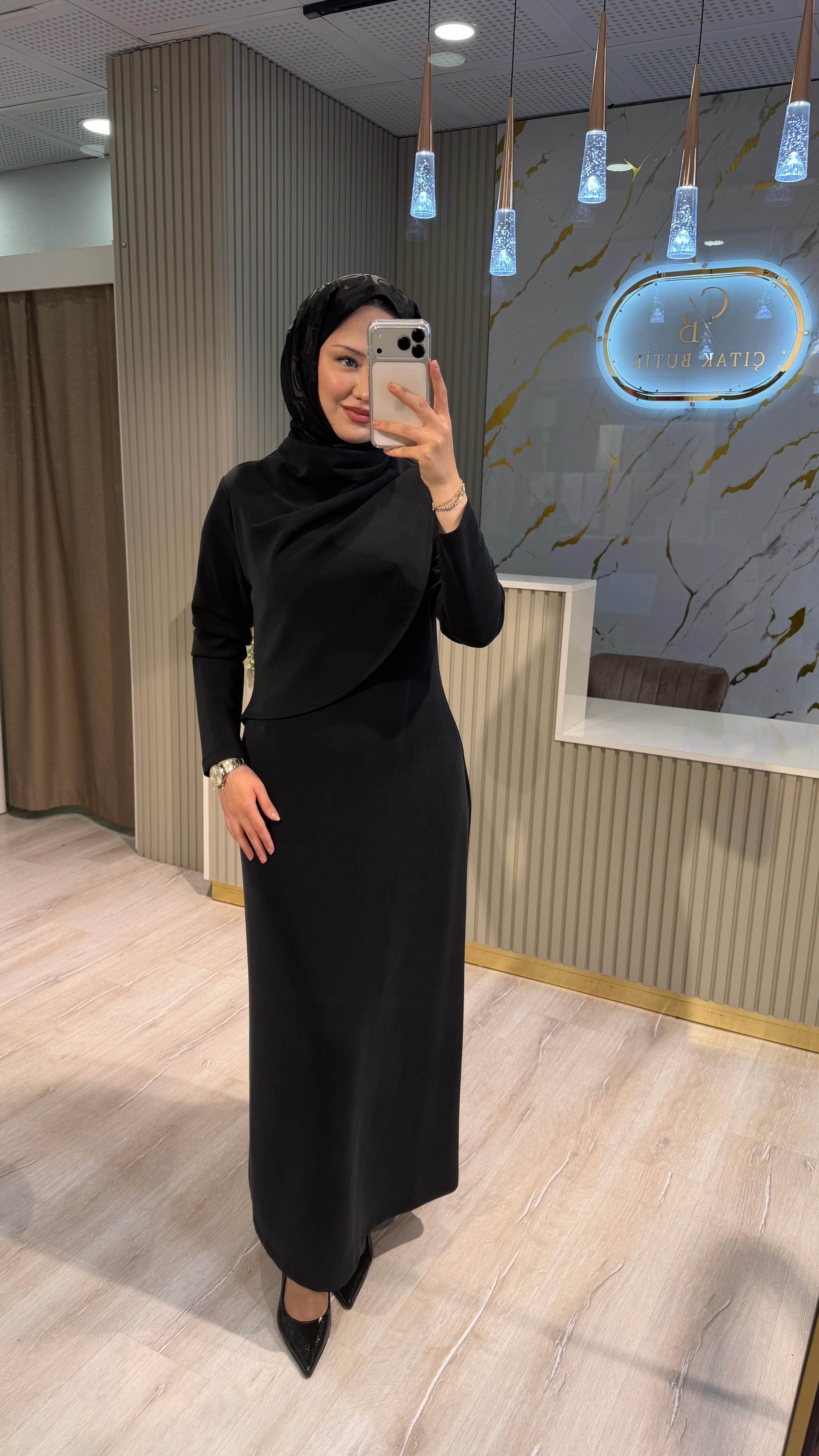 NUSS 2044 DEGAJE YAKA ELBİSE - SİYAH