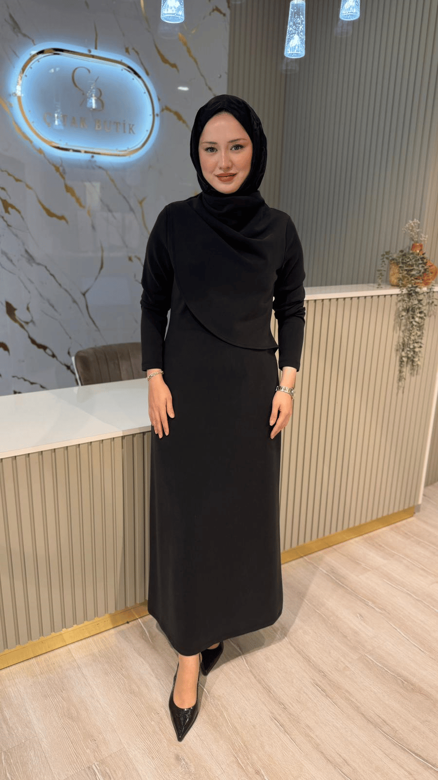 NUSS 2044 DEGAJE YAKA ELBİSE - SİYAH