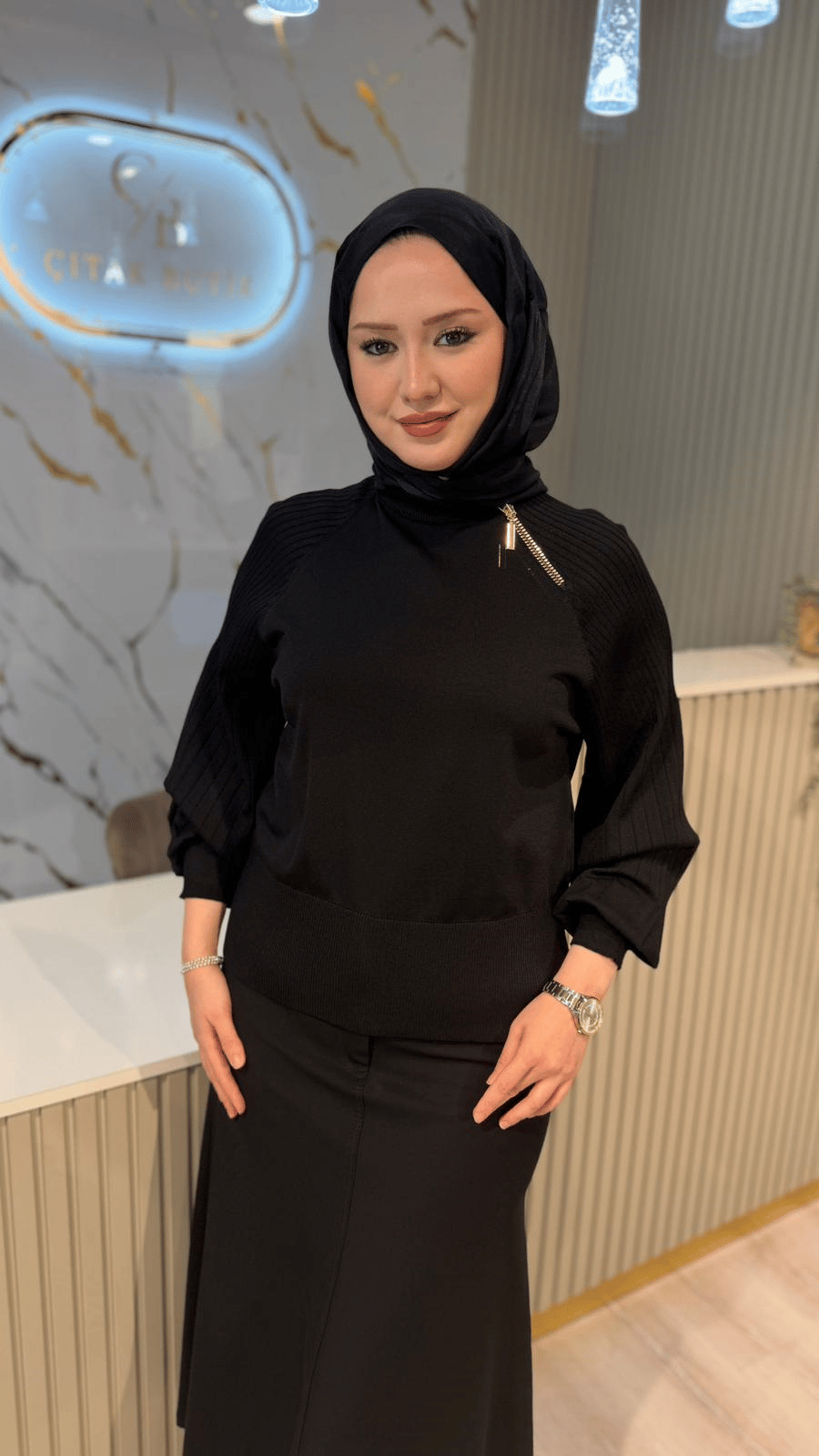 NUSS 205 FERMUAR DETAYLI BLUZ - SİYAH