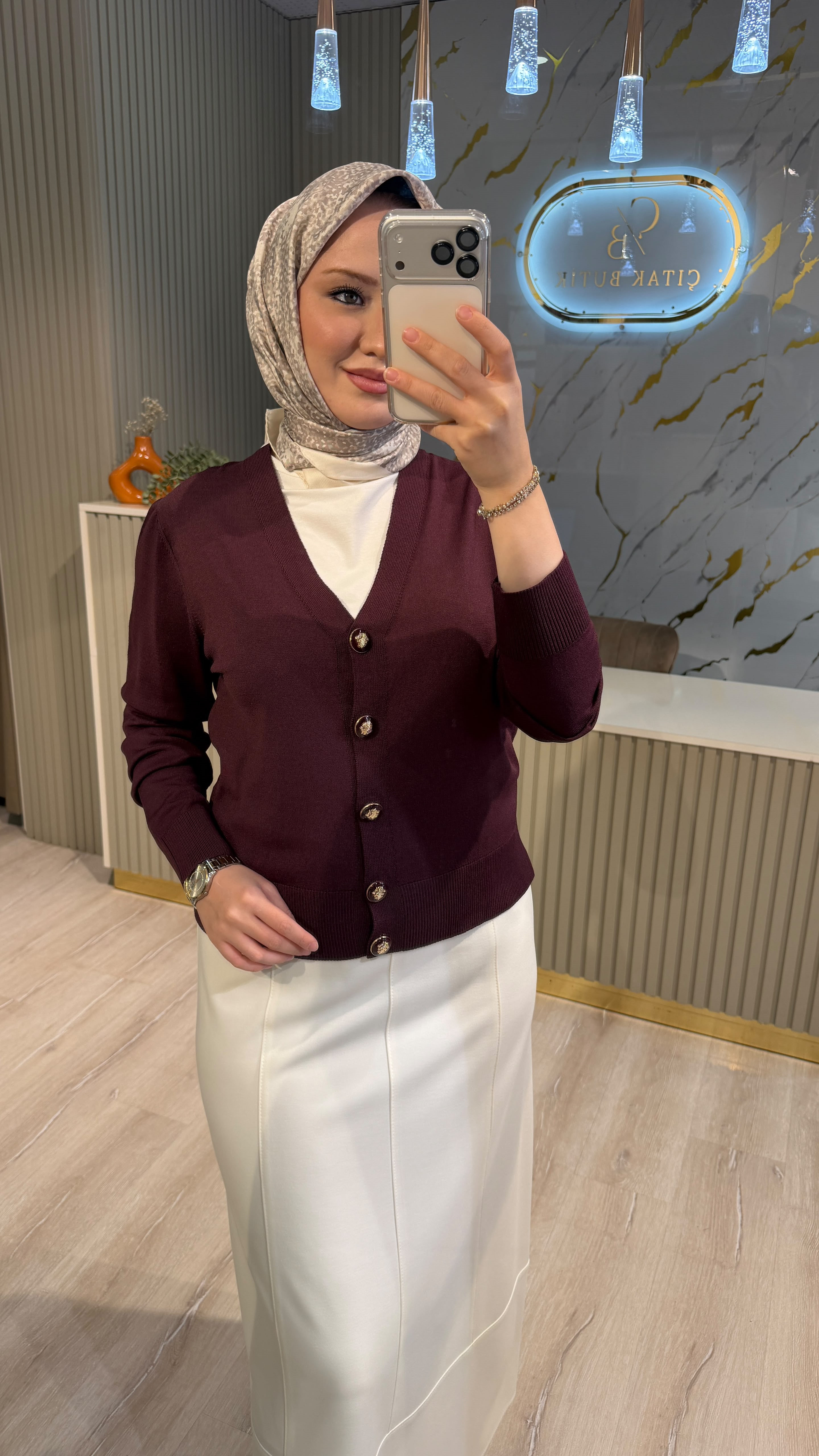 NUSS 604 V YAKA HIRKA - BORDO