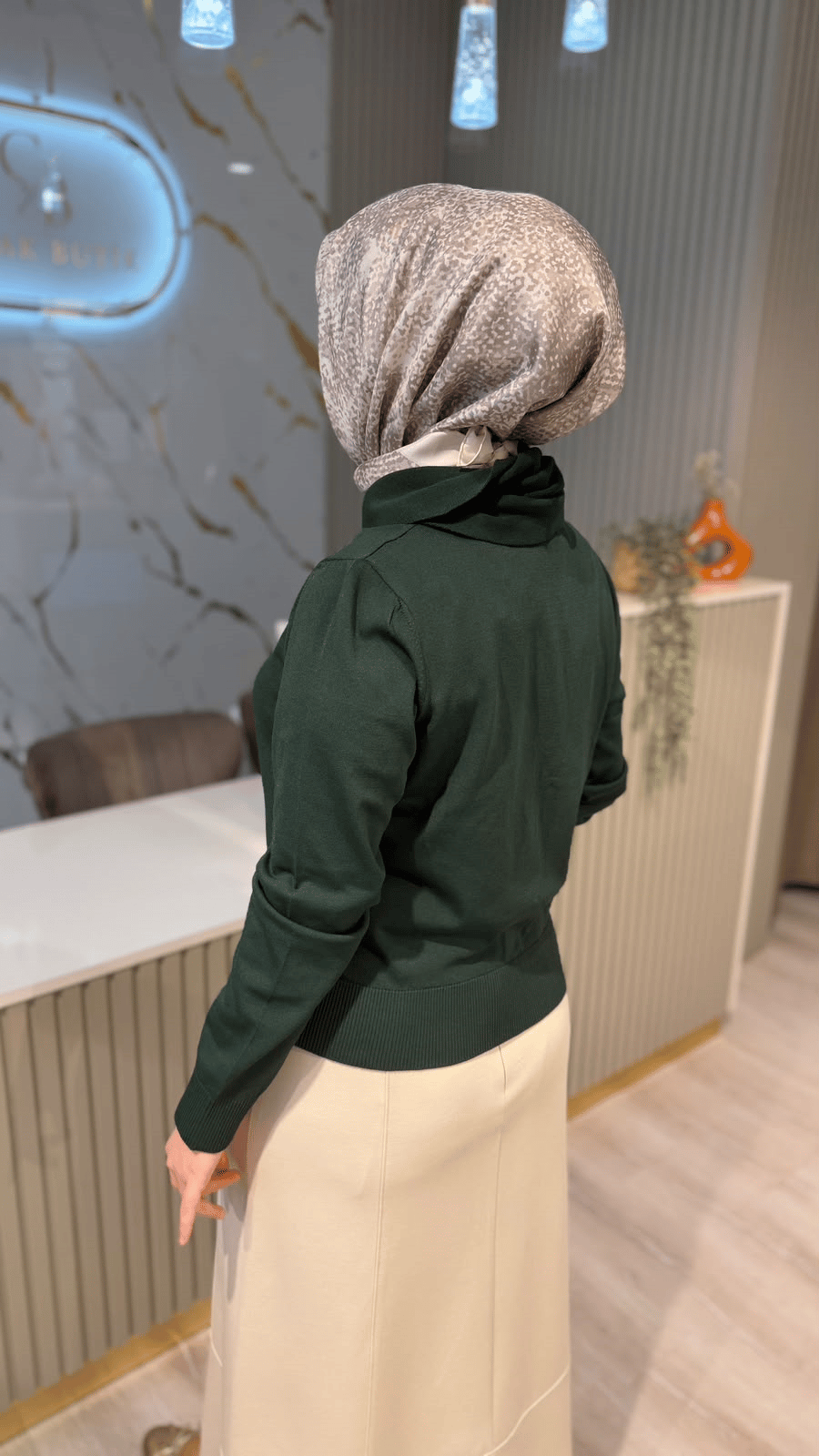 NUSS 604 V YAKA HIRKA - ÇAM YEŞİLİ