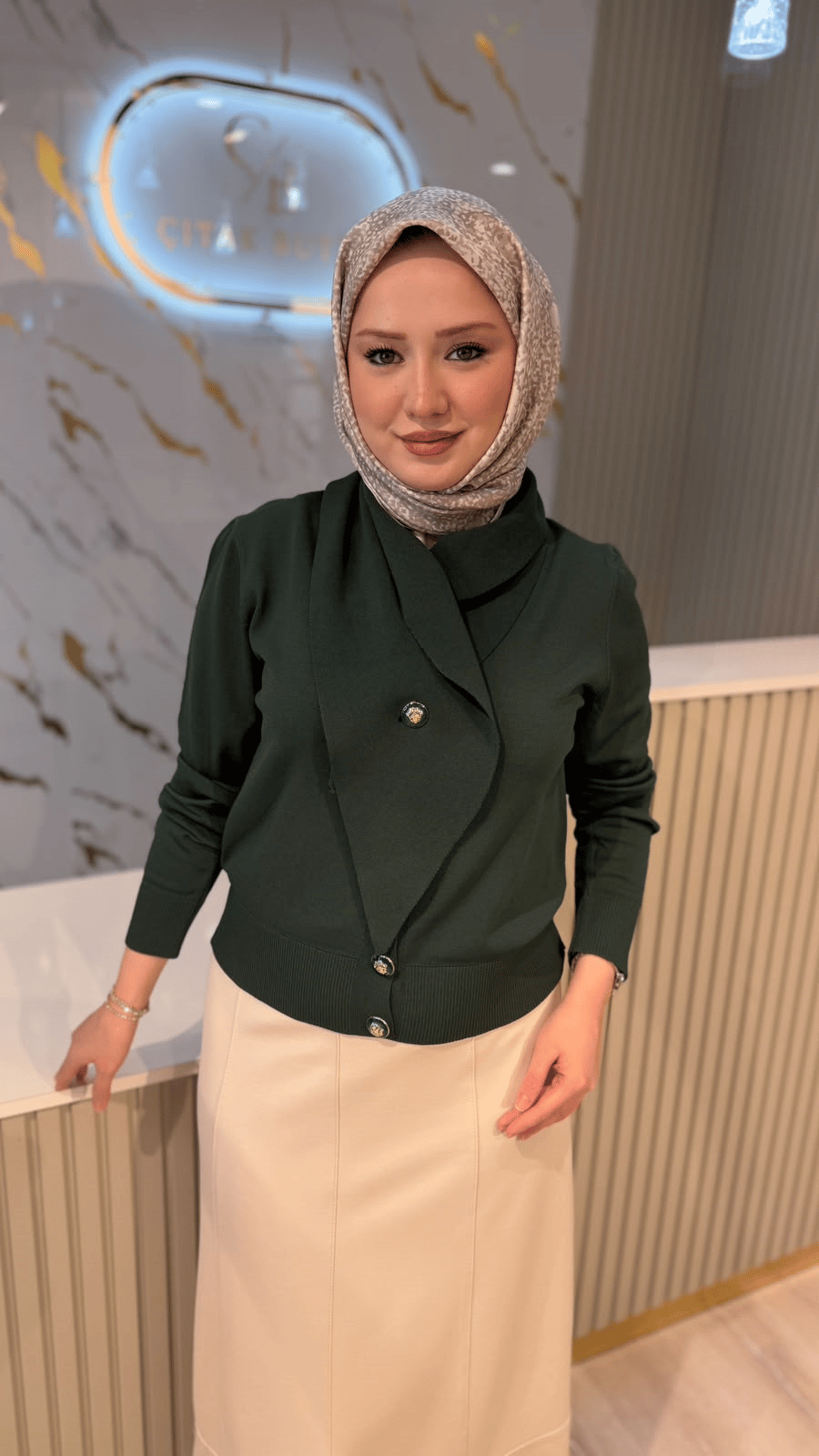 NUSS 604 V YAKA HIRKA - ÇAM YEŞİLİ