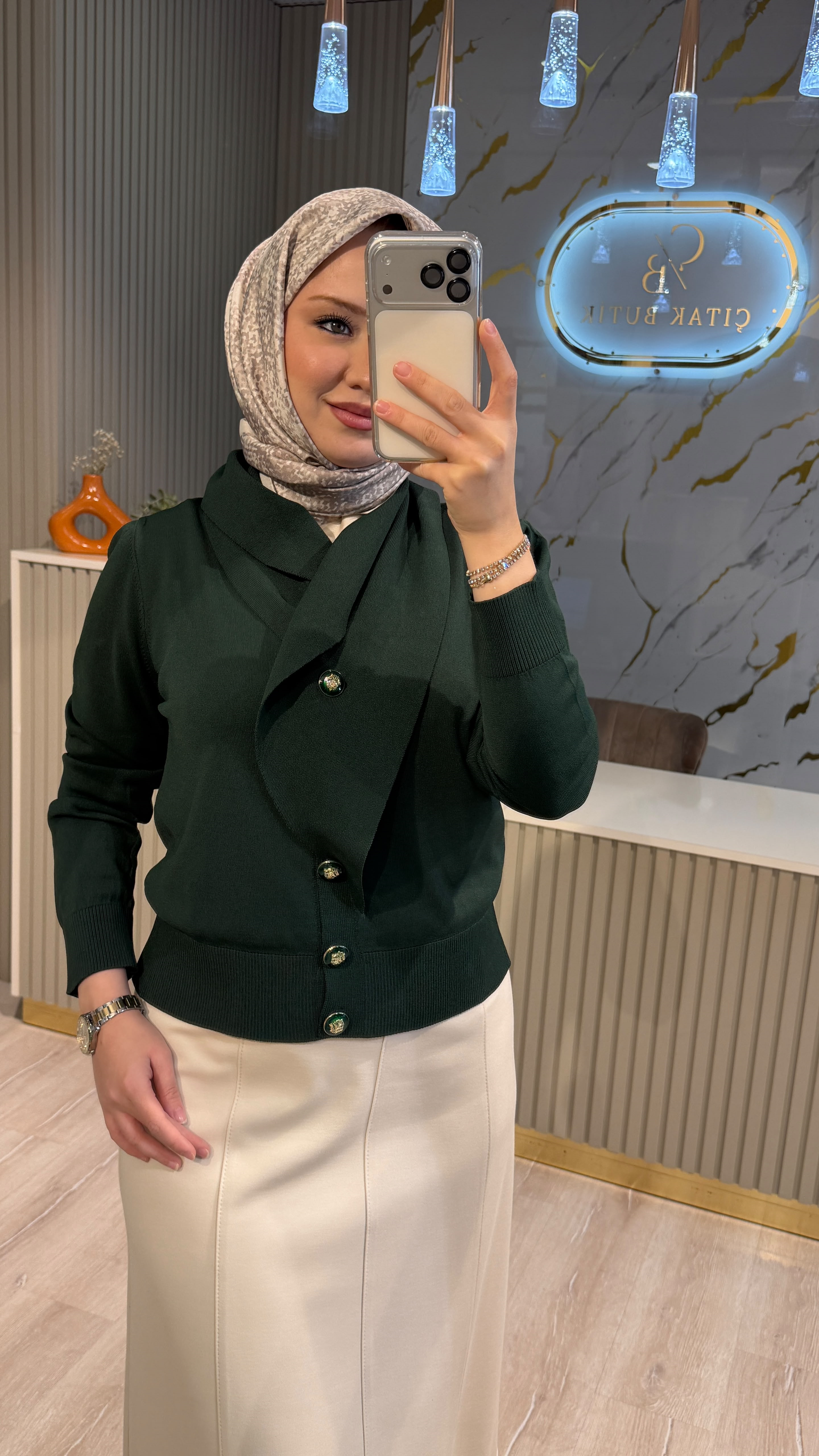 NUSS 604 V YAKA HIRKA - ÇAM YEŞİLİ