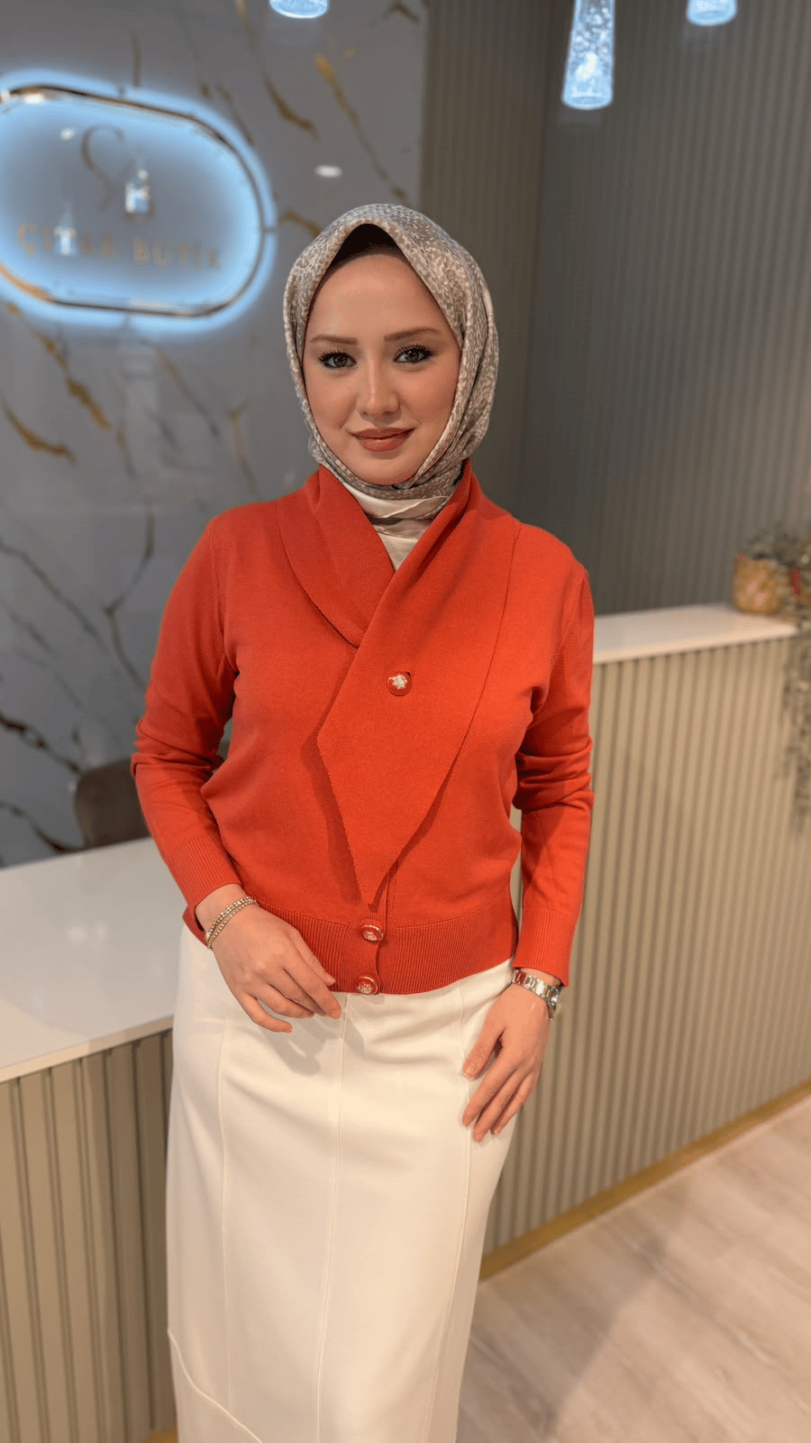 NUSS 604 V YAKA HIRKA - KİREMİT