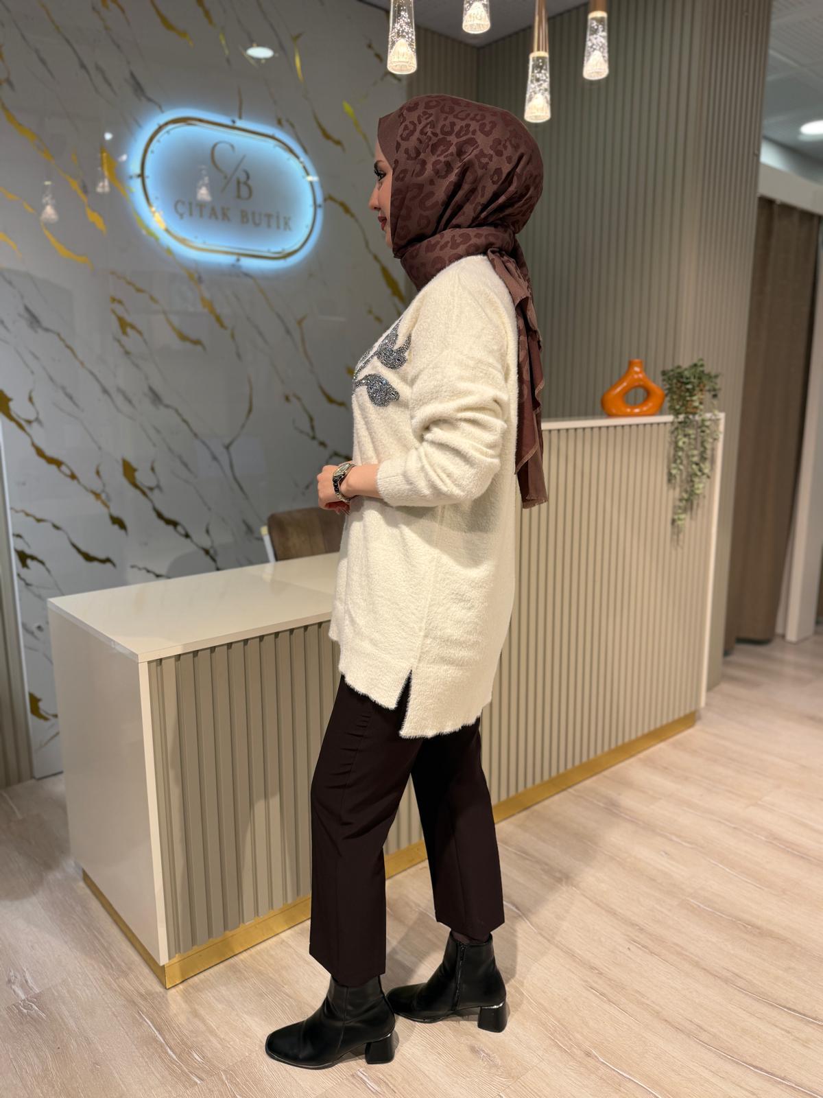 NUSS 7001 ANGORA TAŞ DETAYLI TUNİK-EKRU
