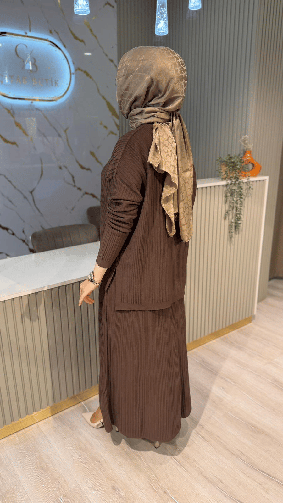 NUSS 701 MERSERİZE ETEKLİ TAKIM- KAHVE