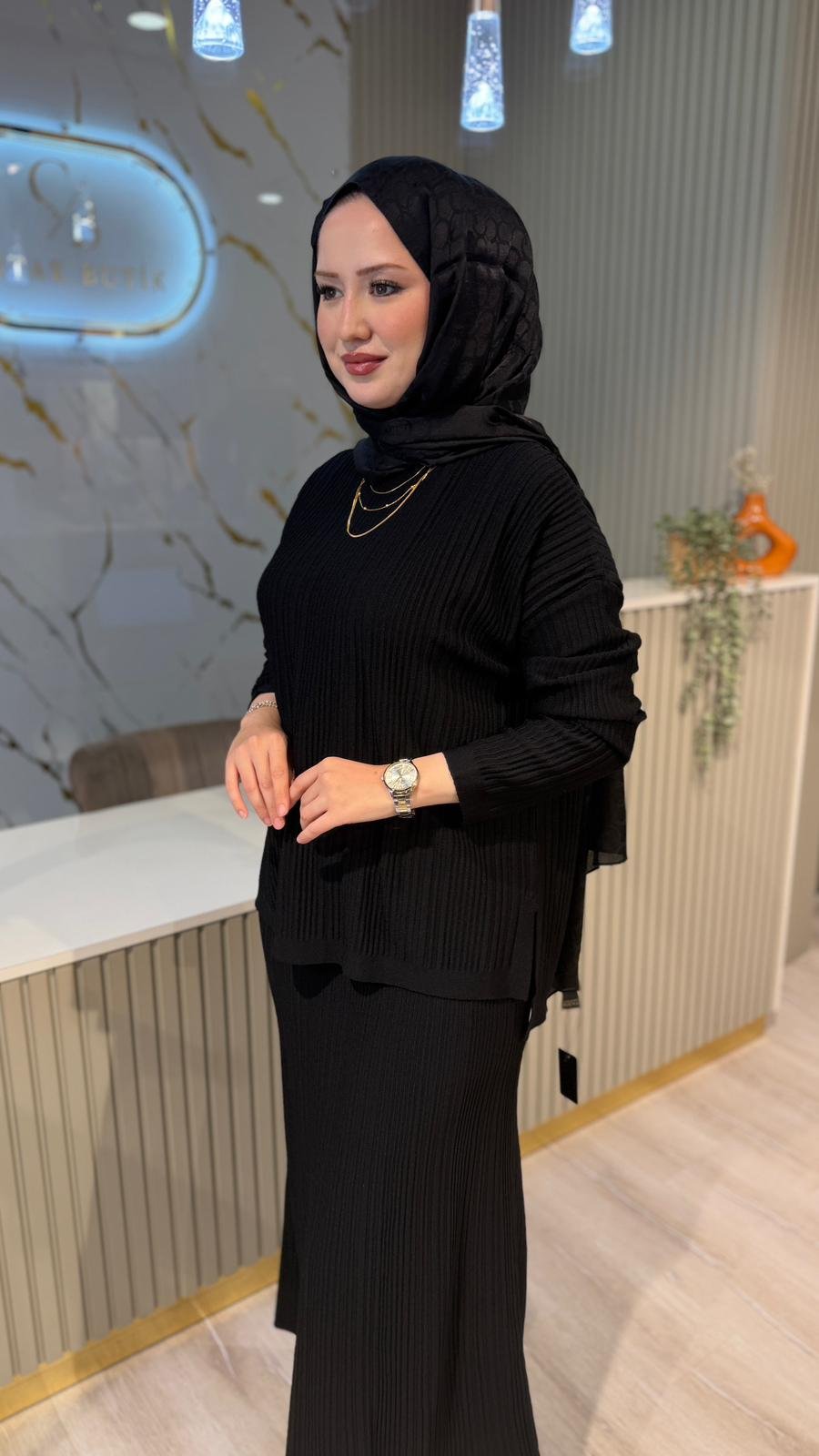 NUSS 701 MERSERİZE ETEKLİ TAKIM- SİYAH