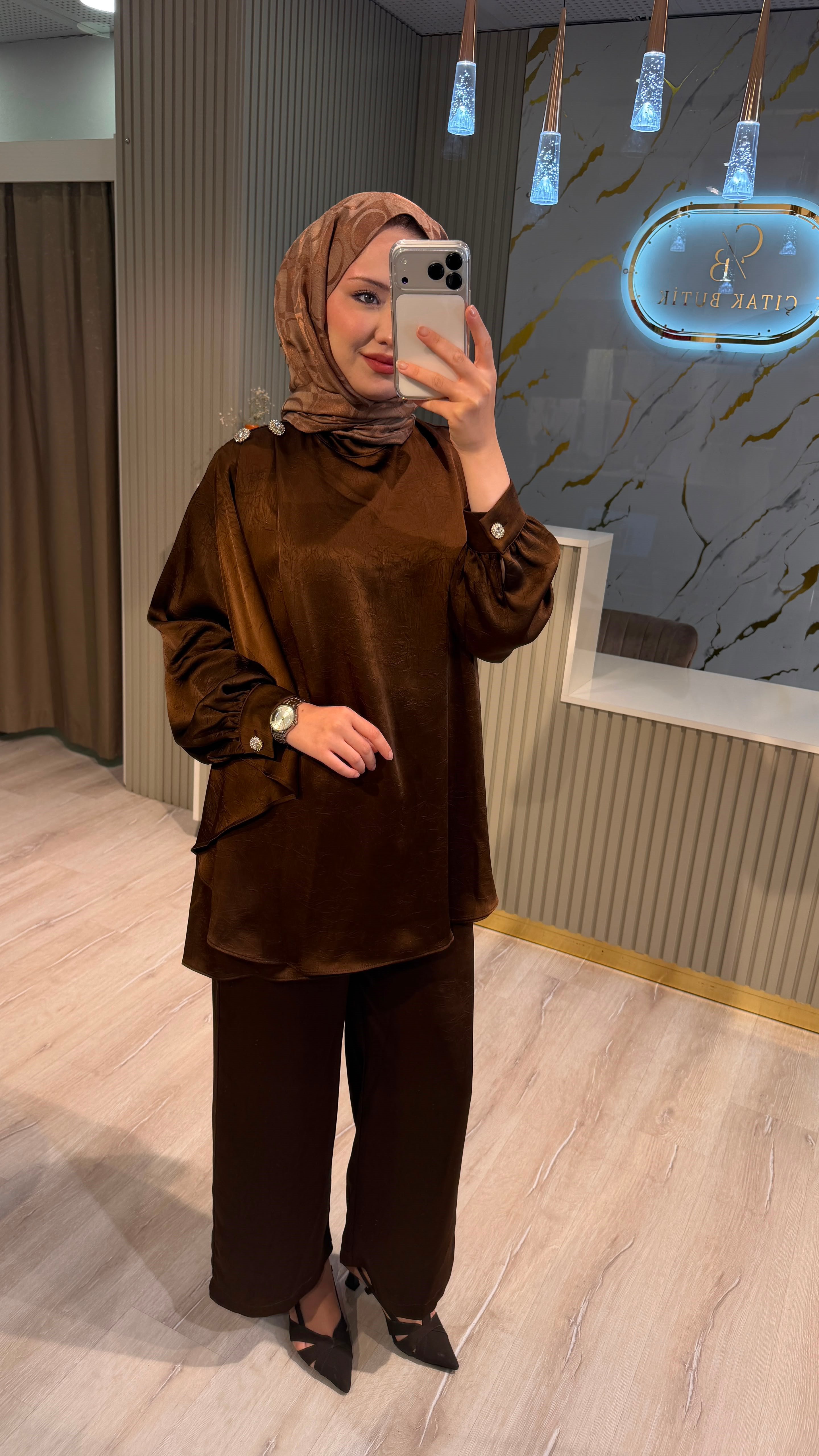 OTTO 3419 OMUZ DÜĞMELİ PANTOLONLU TAKIM- KAHVE