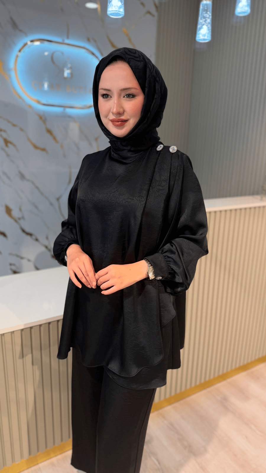 OTTO 3419 OMUZ DÜĞMELİ PANTOLONLU TAKIM- SİYAH
