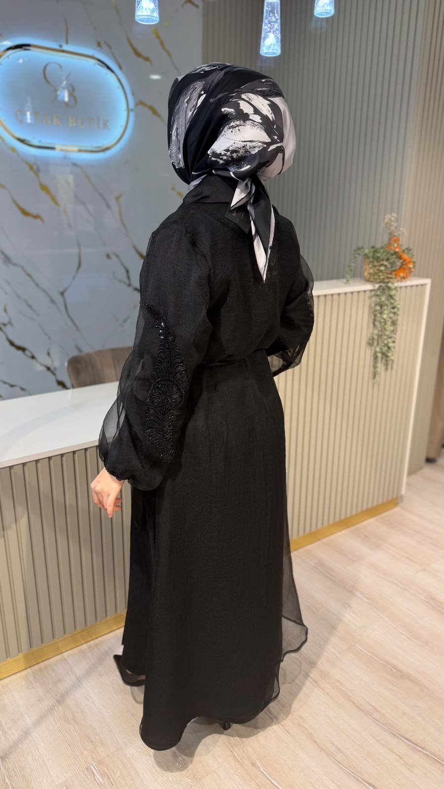 OTTO 8200 KRAŞ YAKA ABAYA TAKIM - SİYAH