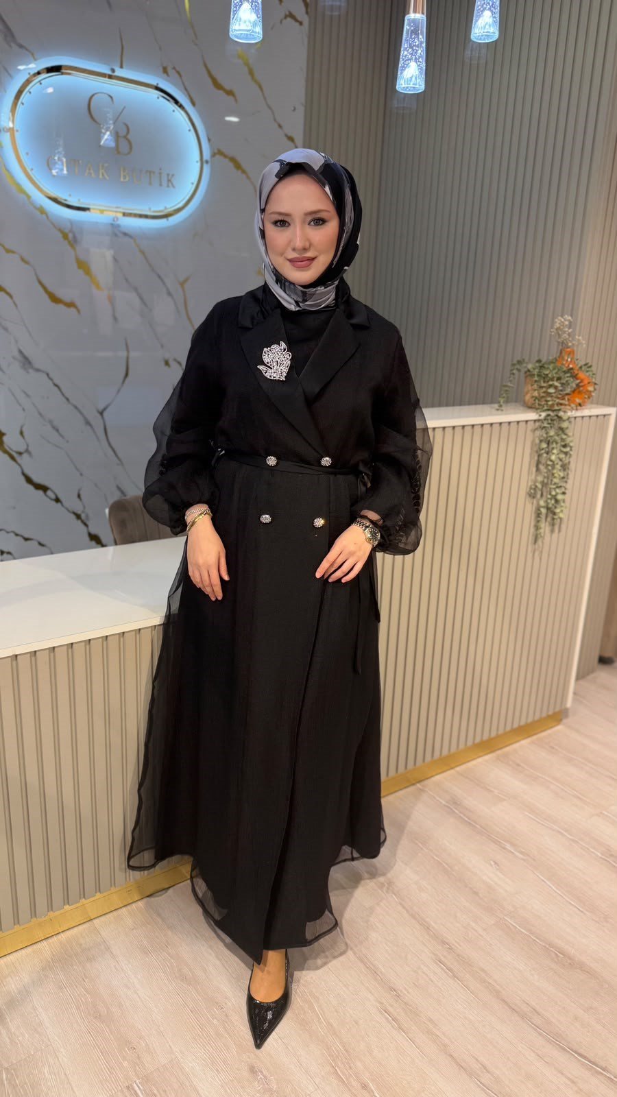 OTTO 8200 KRAŞ YAKA ABAYA TAKIM - SİYAH