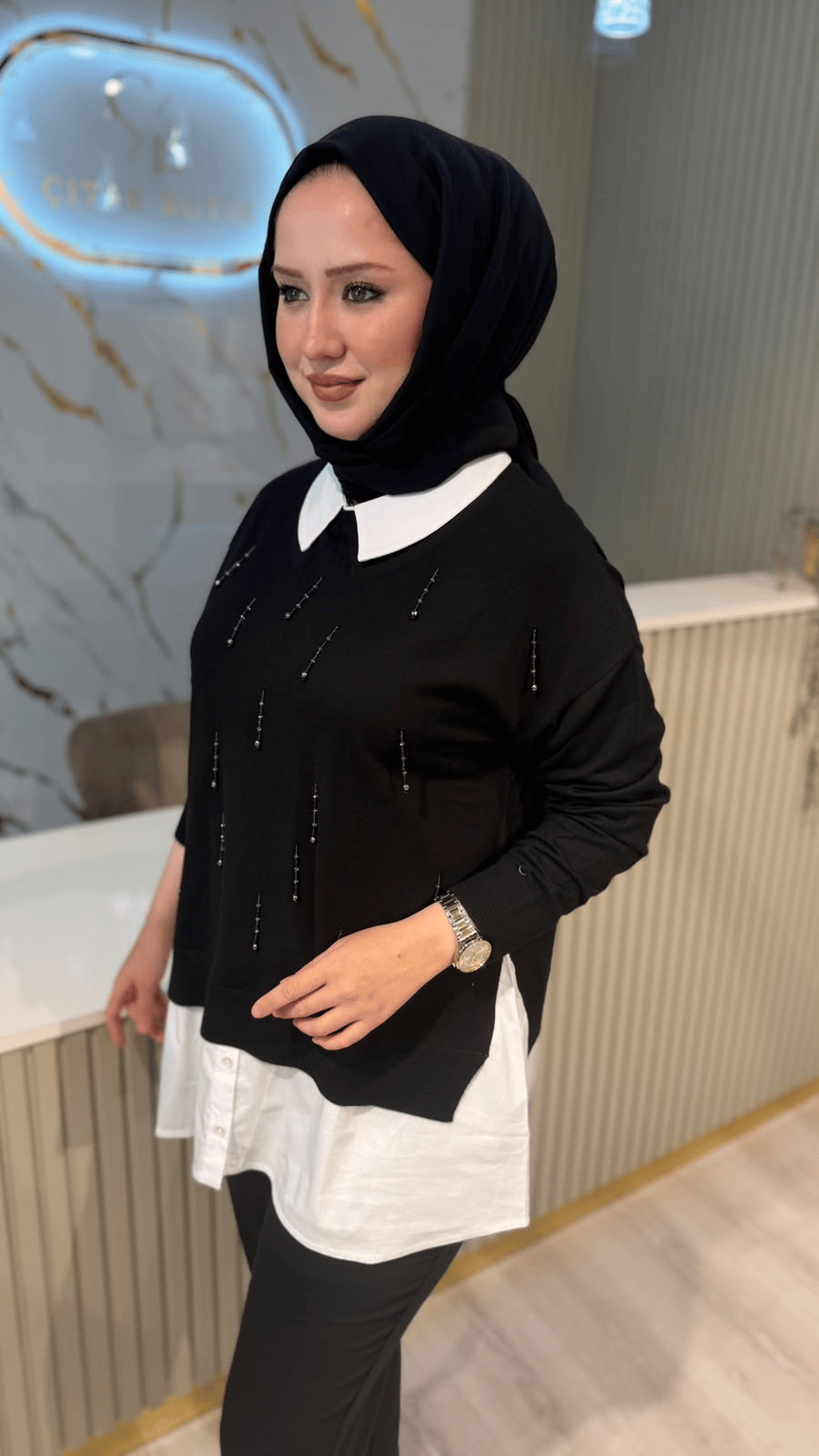 TIĞ TRİKO 21404 BONCUK İŞLEMELİ GÖMLEK DETAYLI TUNIK-SİYAH