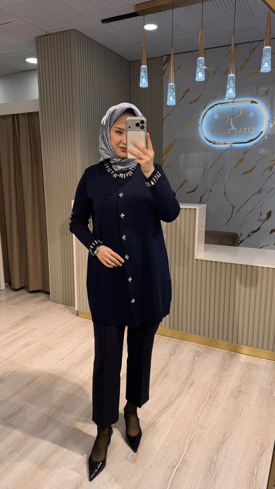 TIĞ TRİKO 21716 YAKASI TAŞLI RAYON CEKET- LACİVERT