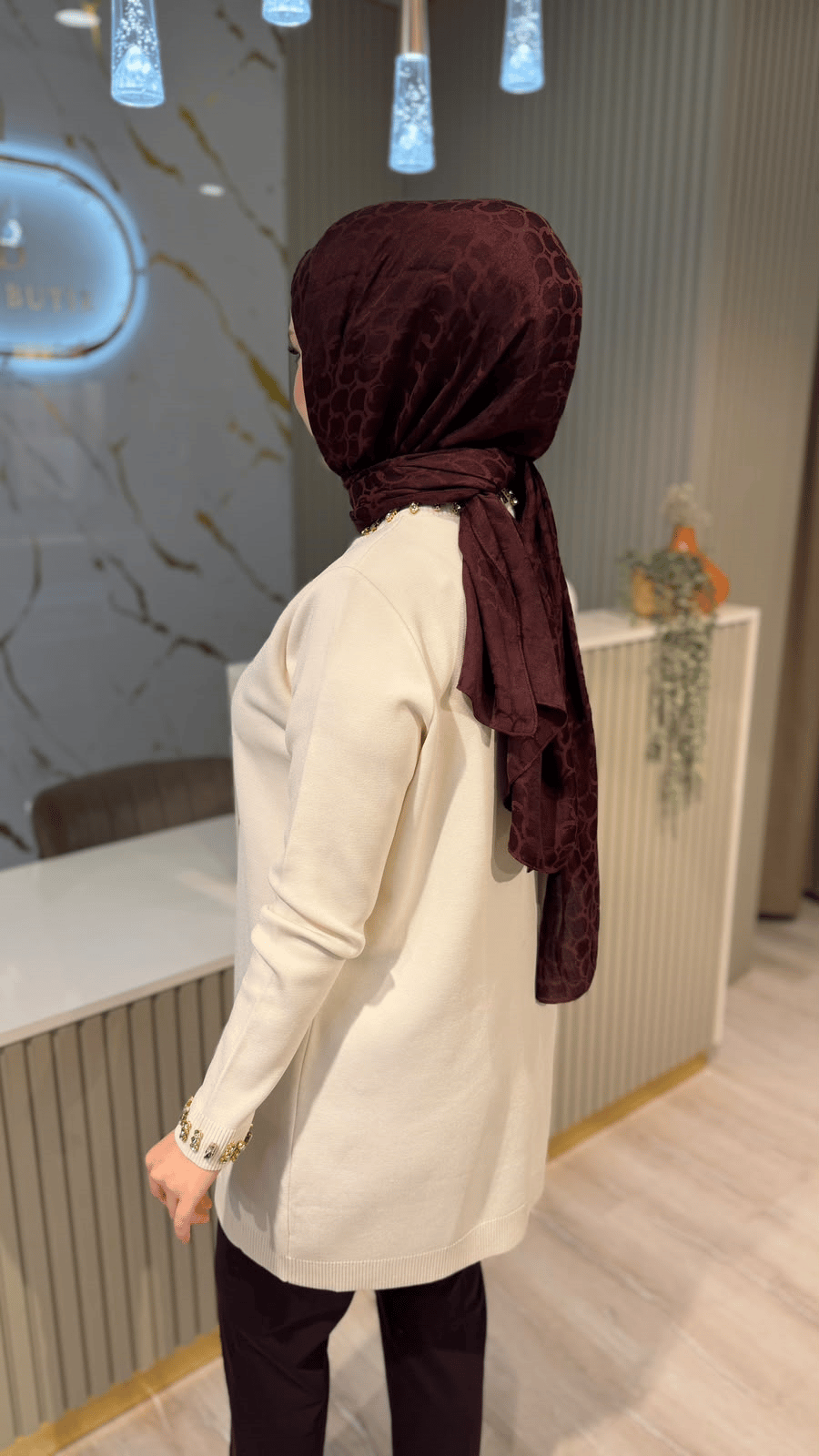 TIĞ TRİKO 21716 YAKASI TAŞLI RAYON CEKET- EKRU