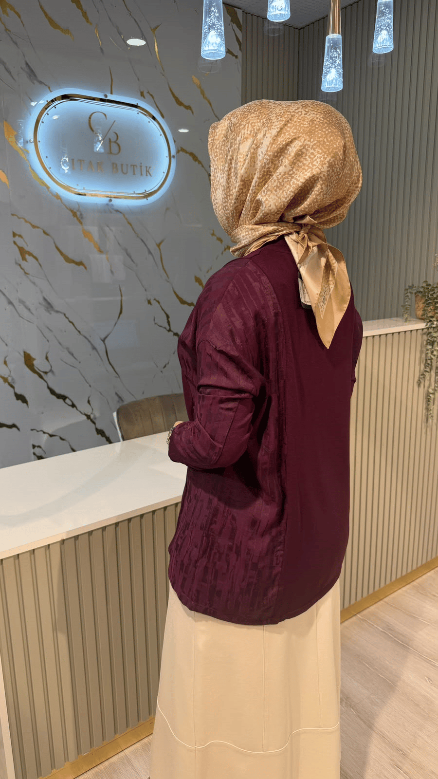 TIĞ TRİKO 21961 KUMAŞ DETAYLI DÜĞMELİ TRİKO HIRKA- BORDO
