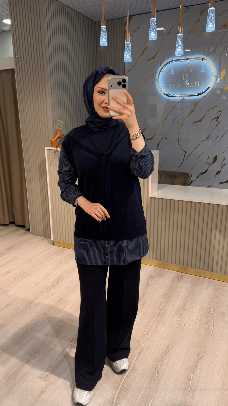 TIĞ TRİKO 22000 GÖMLEK DETAYLI TRİKO TUNIK- LACİVERT