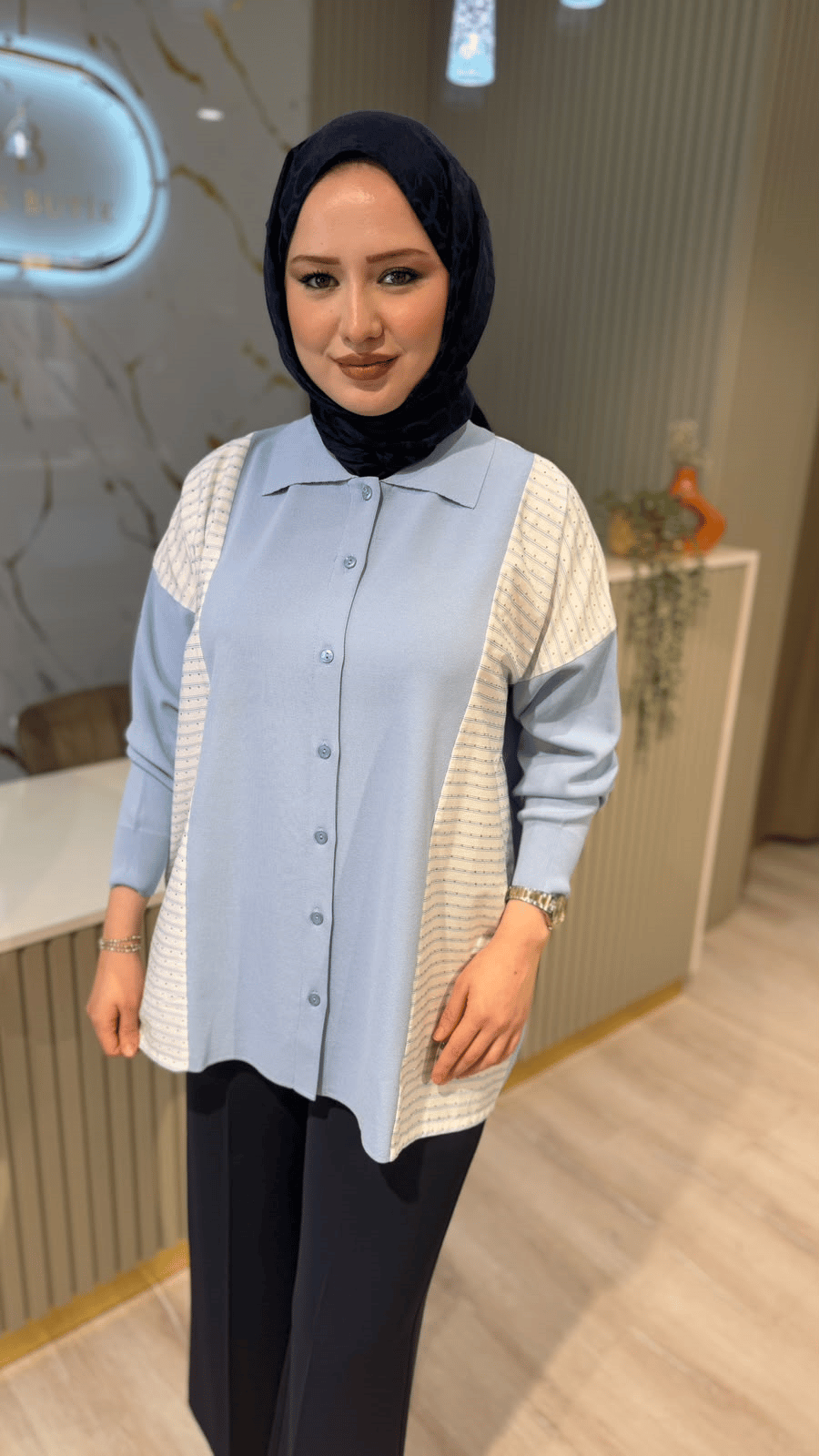 TIĞ TRİKO 22148 ÇİZGİ DESEN TAŞLI DÜĞMELİ RAYON TUNIK- MAVİ