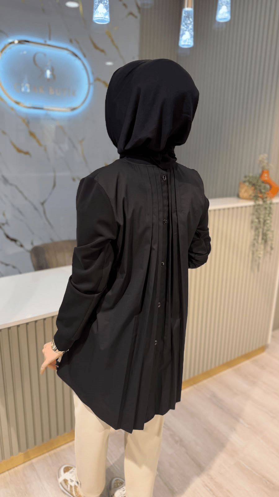 TIĞ TRİKO 4125 TAŞ AKSESUARLI TUNİK- SİYAH