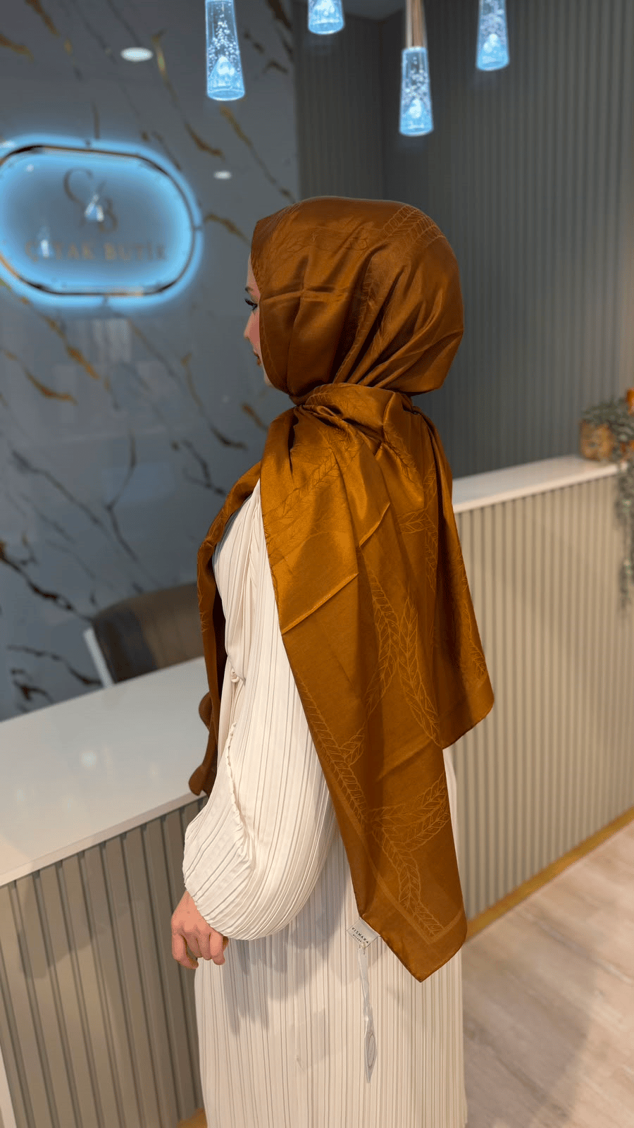 VİSMARA 7682 ZİNCİR DESENLİ PAMUK İPEK ŞAL- KARAMEL