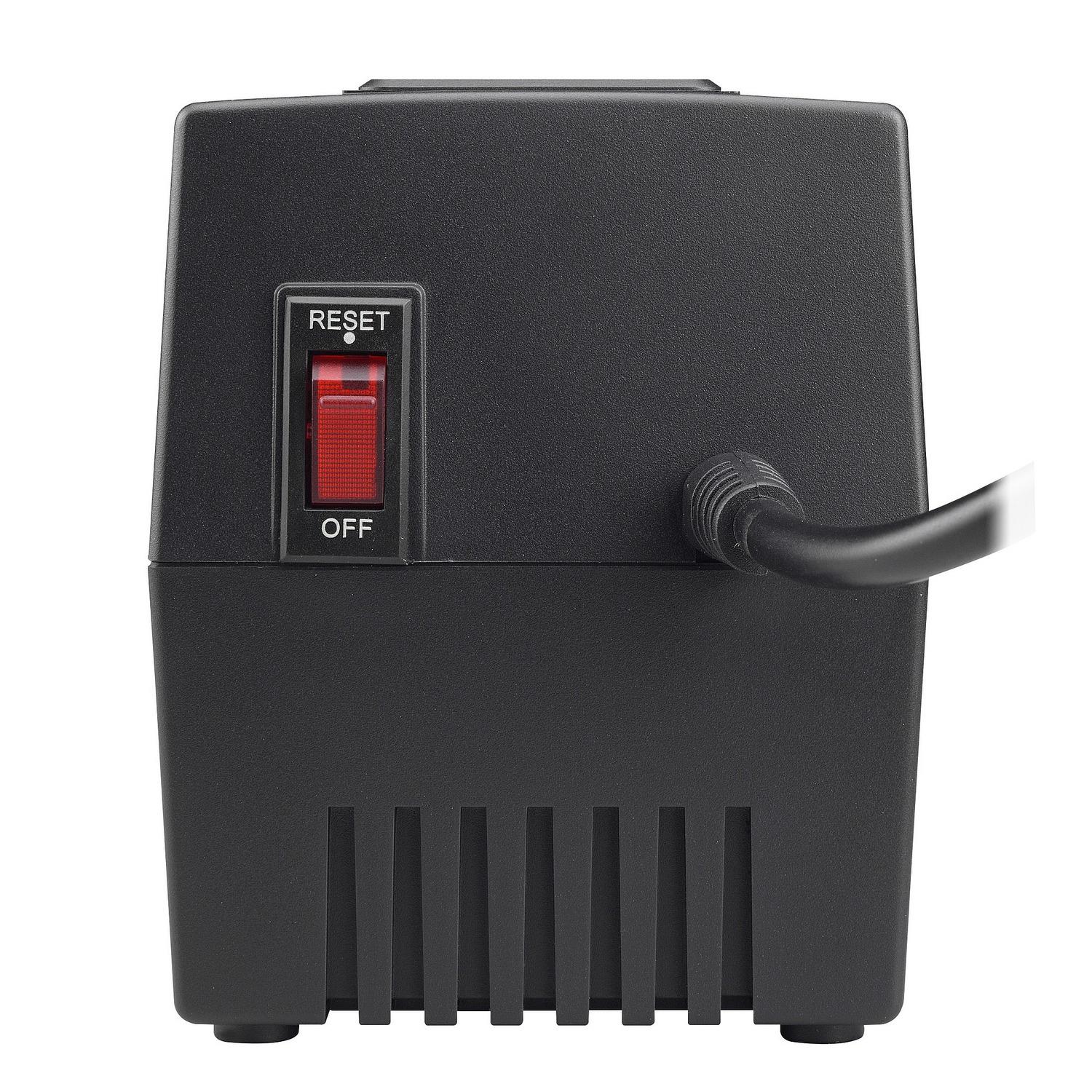 LS595-RSSchneiderAPC Line-R 600VA Otomatik Voltaj Regülatörü, 3 Schuko Çıkışlı, 230V LS595-RS