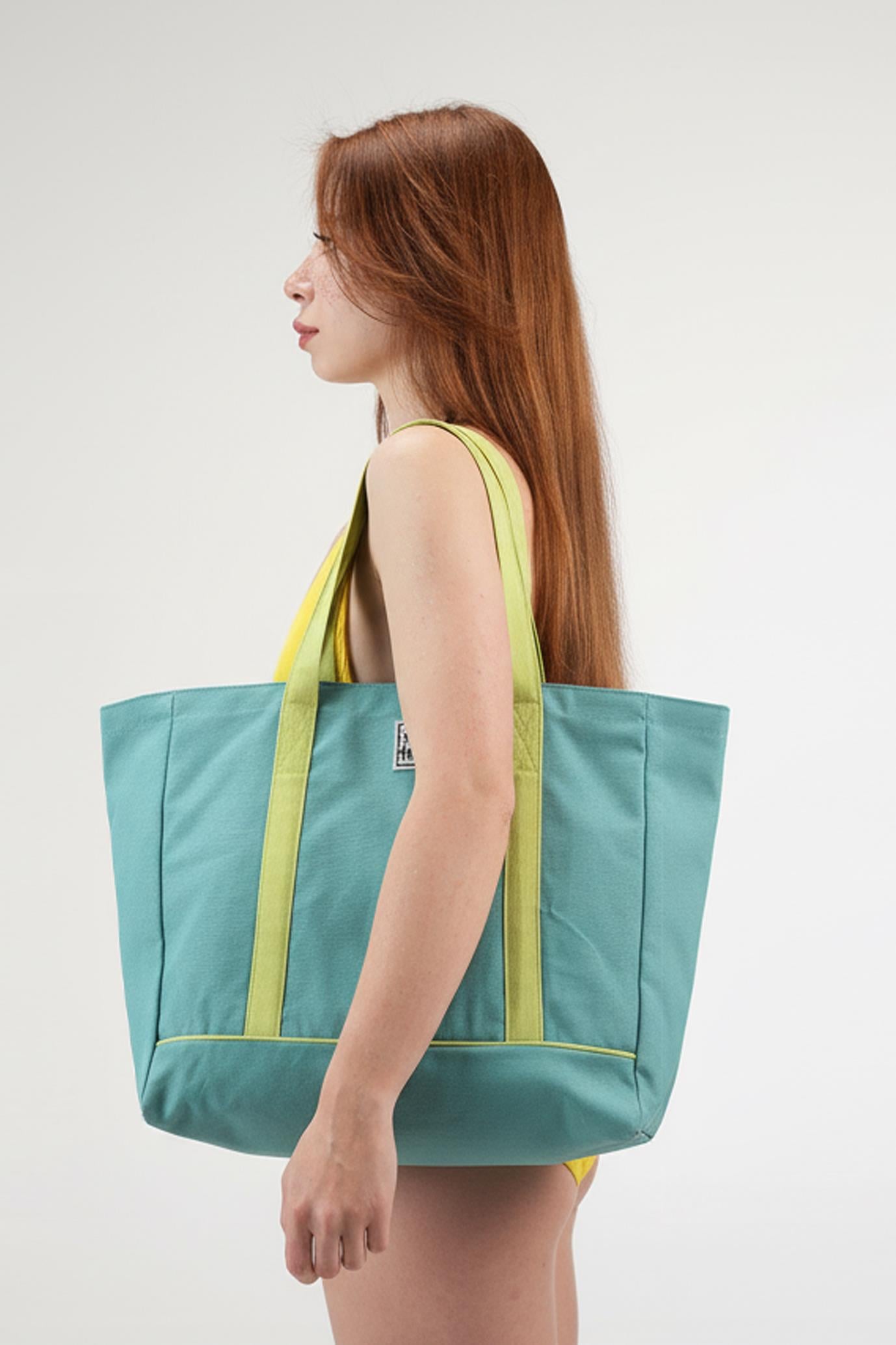 HF Medium Cyan Beach Bag