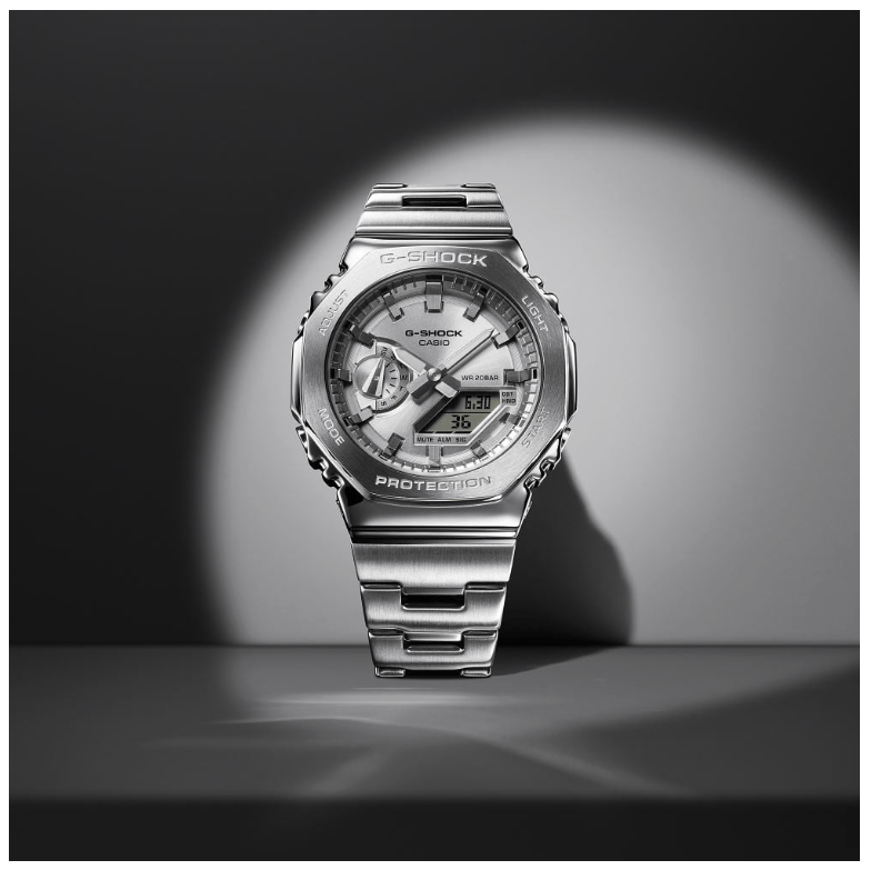  G-SHOCK Casio GM-2110D-7ADR Kol Saati