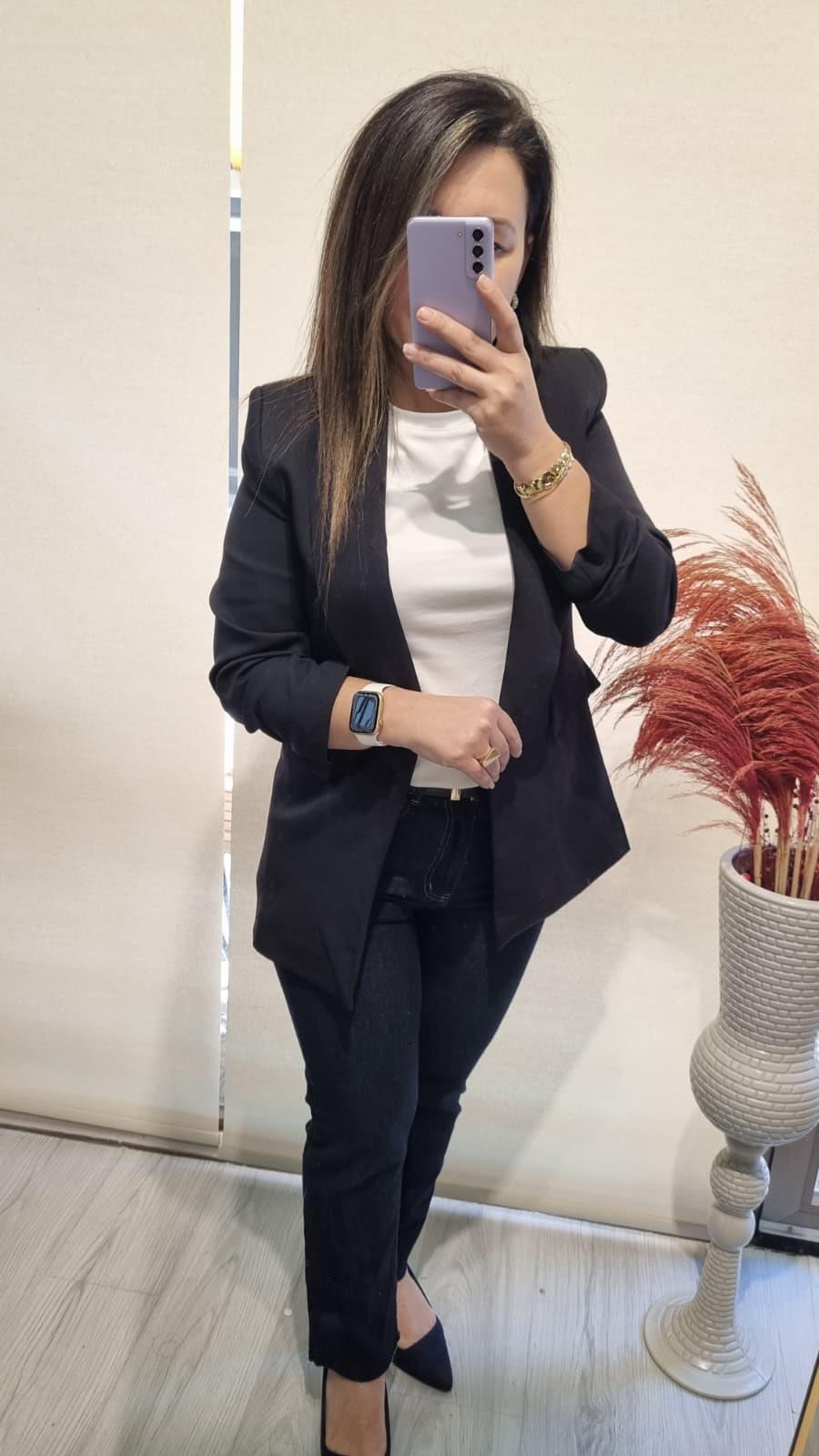 Kol Büzgü Detay Siyah Blazzer Ceket