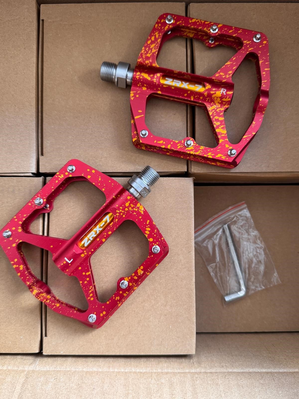 ZRX-7 ALLOY PEDAL KIRMIZI 