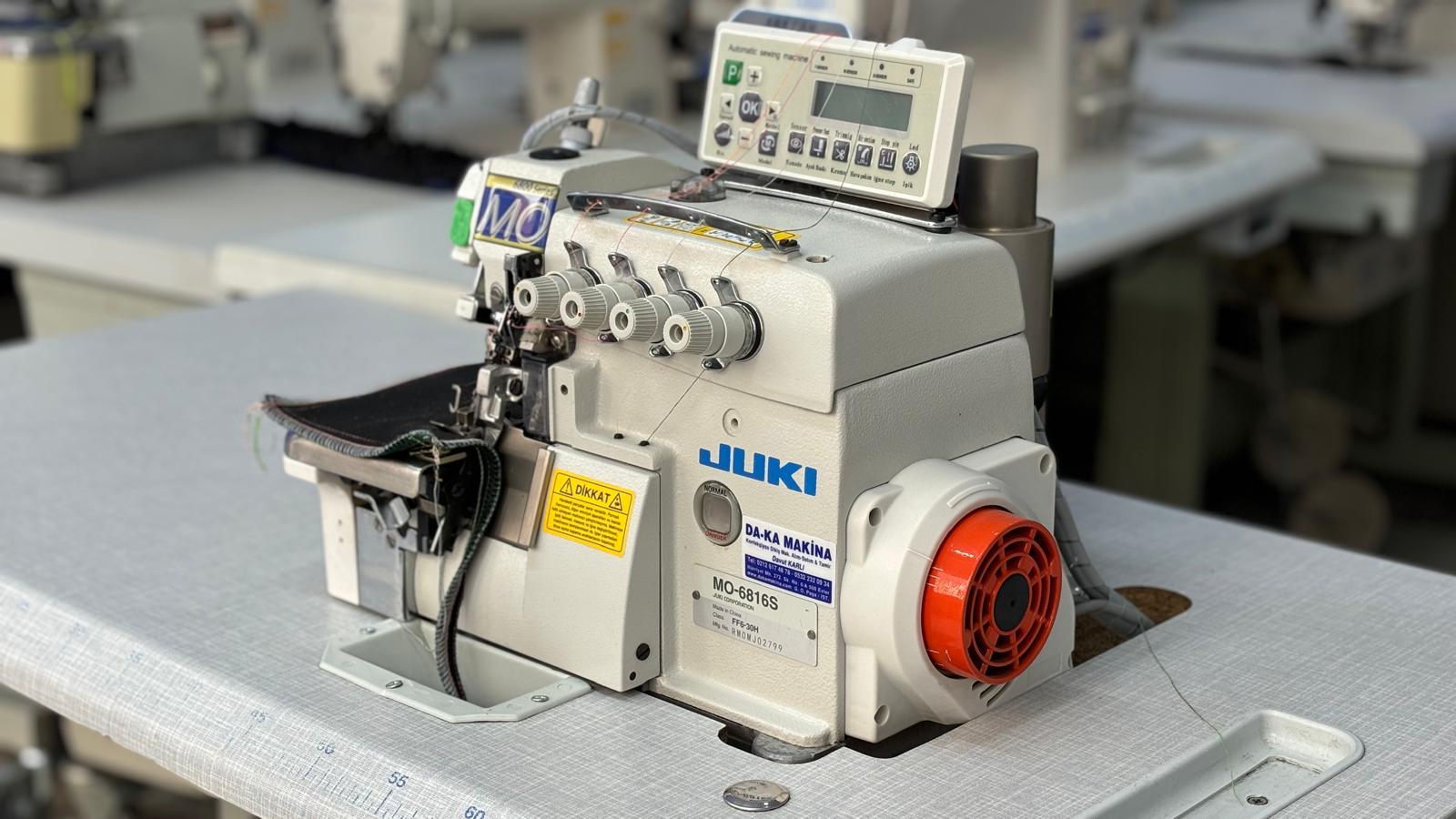 Blacktech Merdane Sistemli JUKI MO-6816S Elektronik 5 İplik Overlok Makinası