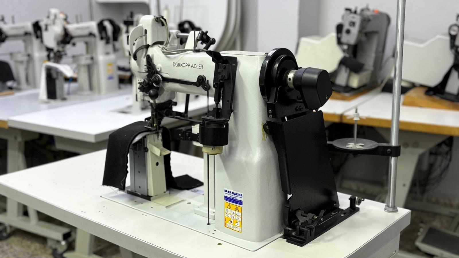 DÜRKOPP ADLER 697-24155 Kaynarizma Makinası