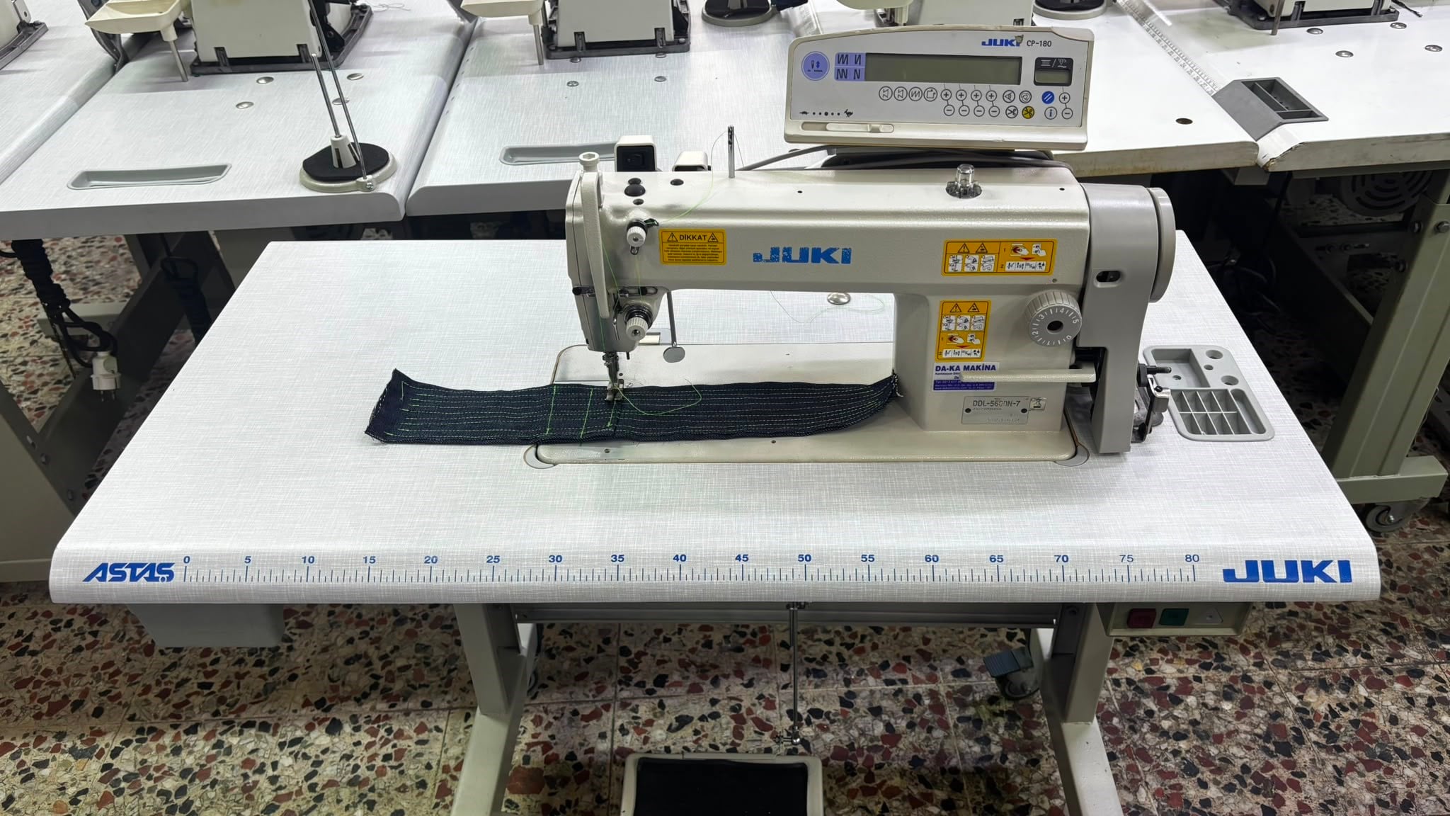 JUKI DDL-5600N-7 | SC-920 |CP-180 Büyük mekik elektronik düz dikiş makinesi