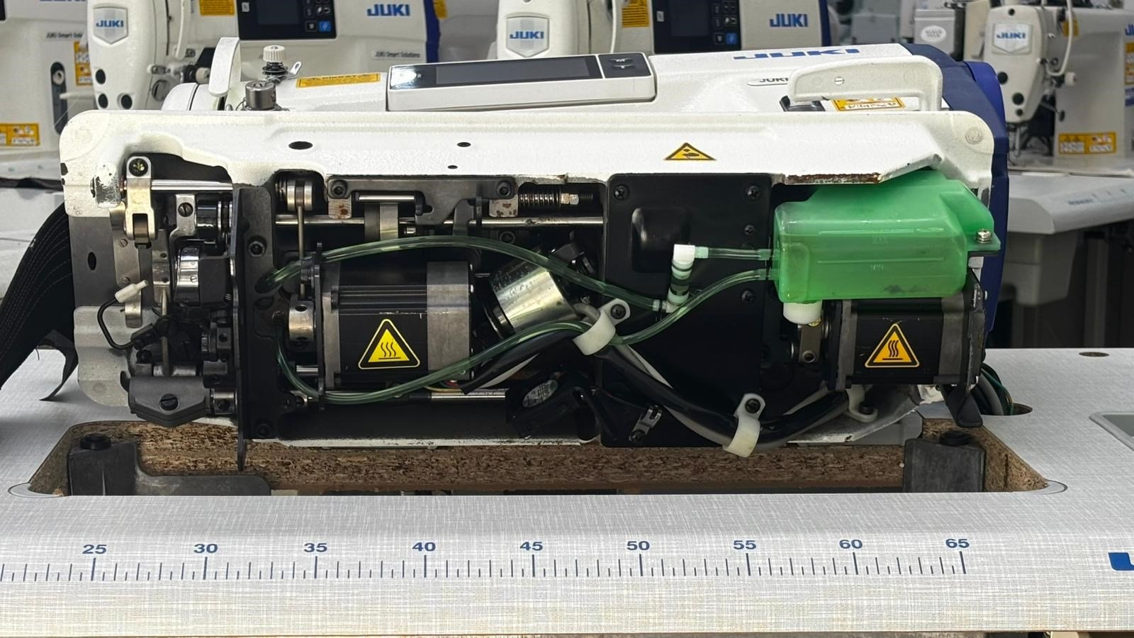 JUKI DDL-9000C/F Elektronik düz dikiş makinesi