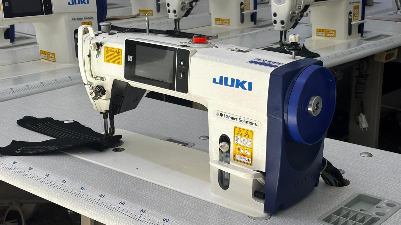 JUKI DDL-9000C/F Elektronik düz dikiş makinesi