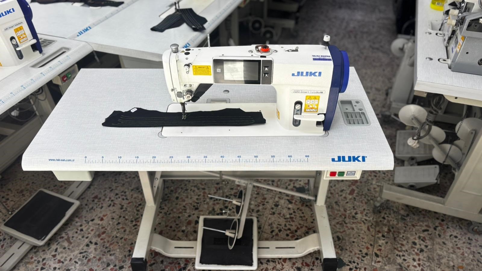 JUKI DDL-9000C/F Elektronik düz dikiş makinesi