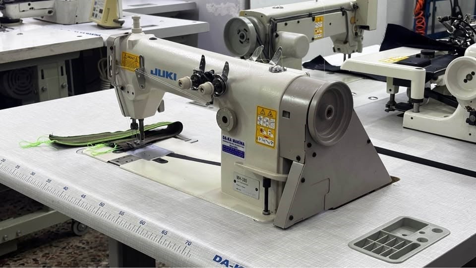 JUKI MH-380 2 İğne zincir dikiş makinesi