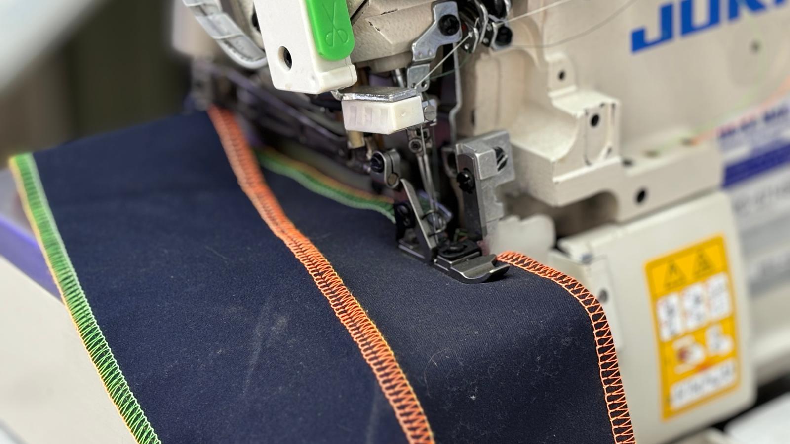 JUKI MO-6714S 4 İplik Elektronik Overlok Makinası