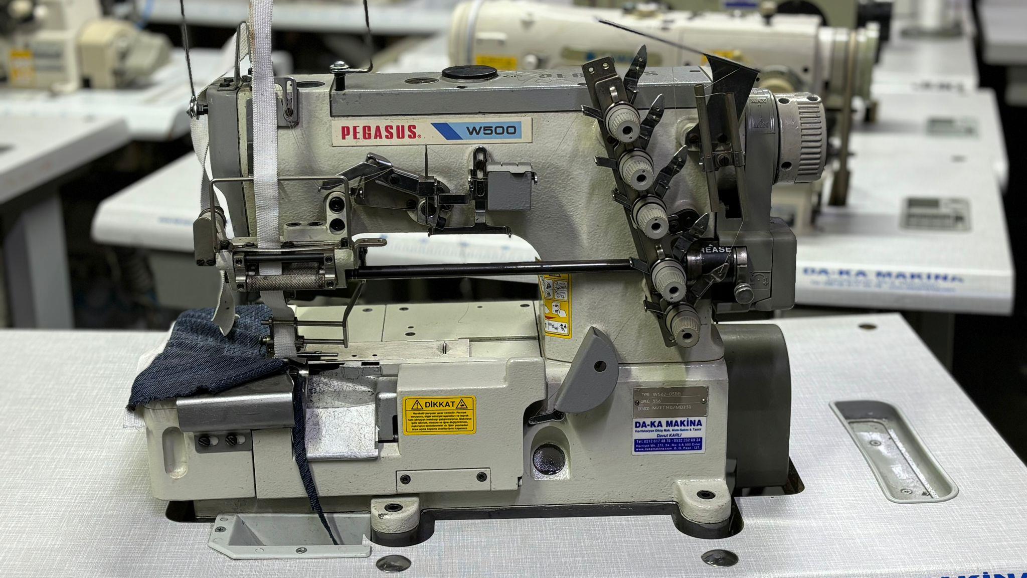 PEGASUS W500 Sağdan Bıçaklı Önden Merdaneli Lastik Reçme Makinası